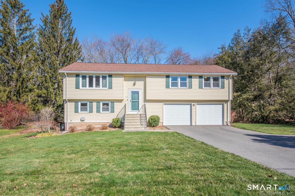 115 Heywood Drive — photo