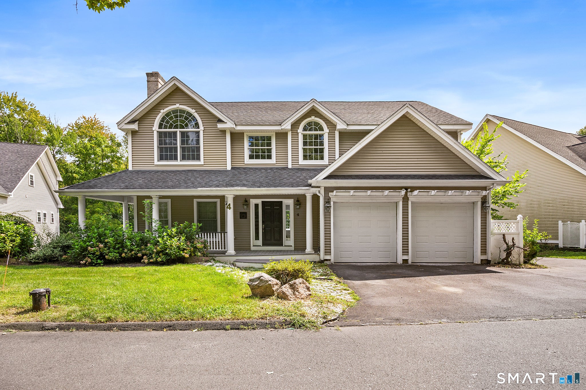 4 Romano Court — photo