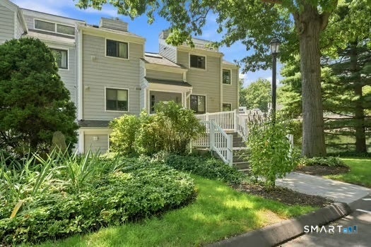 37 Rowayton Woods Drive 37 — photo
