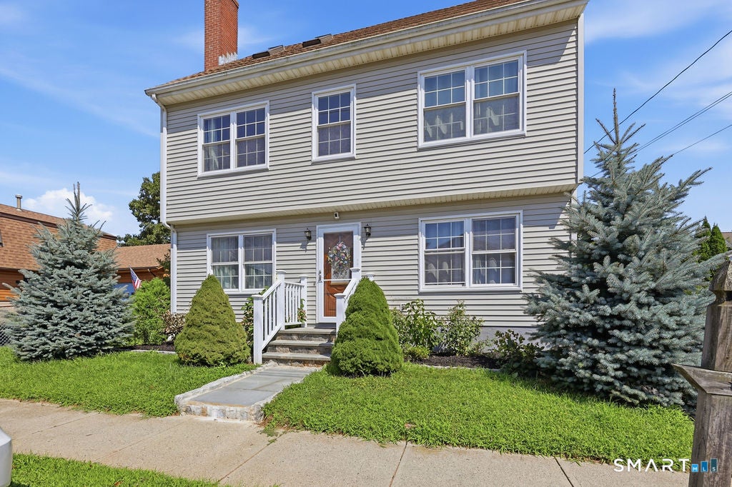 31 Center Avenue — photo