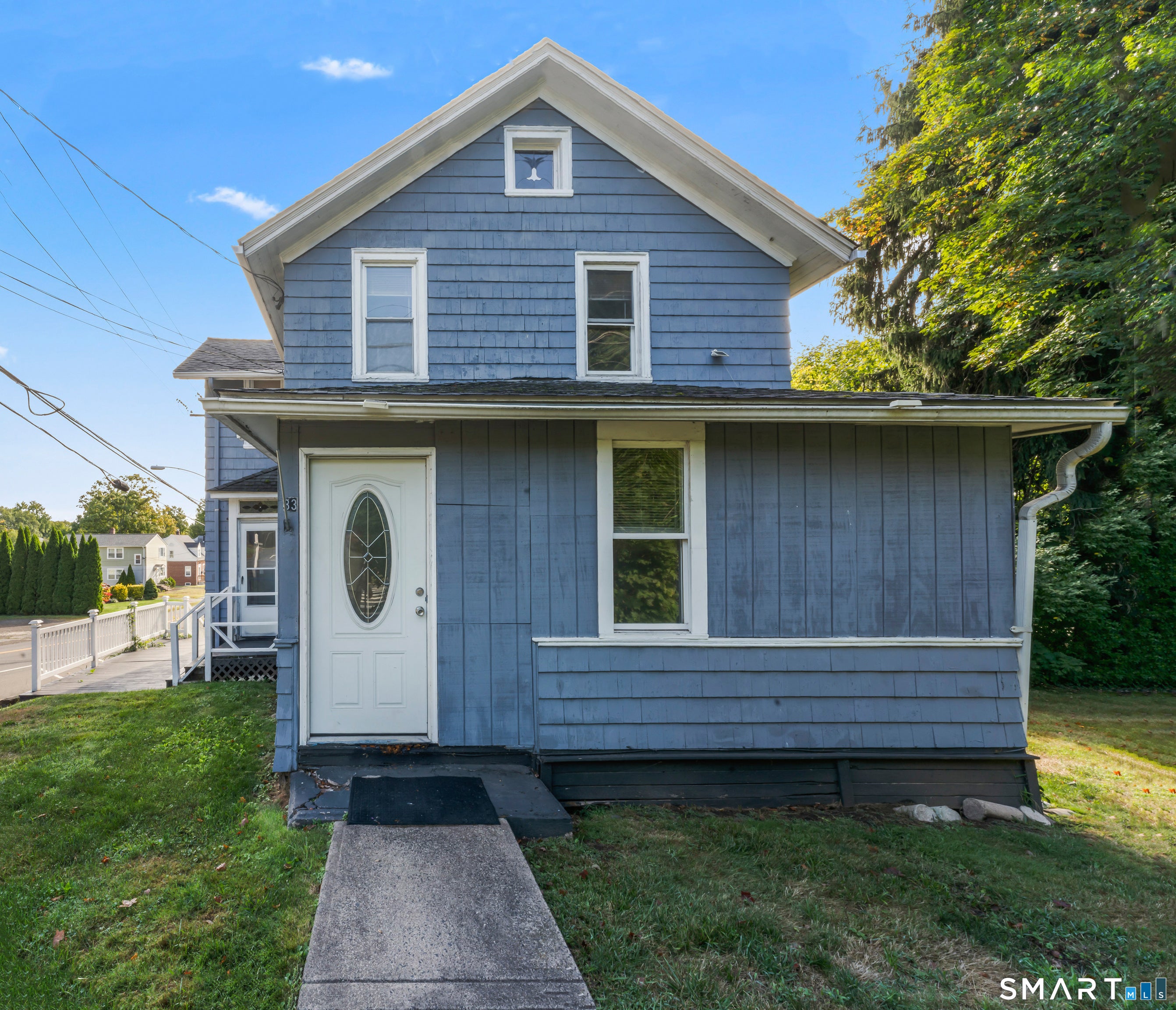 33 Evergreen Avenue — photo