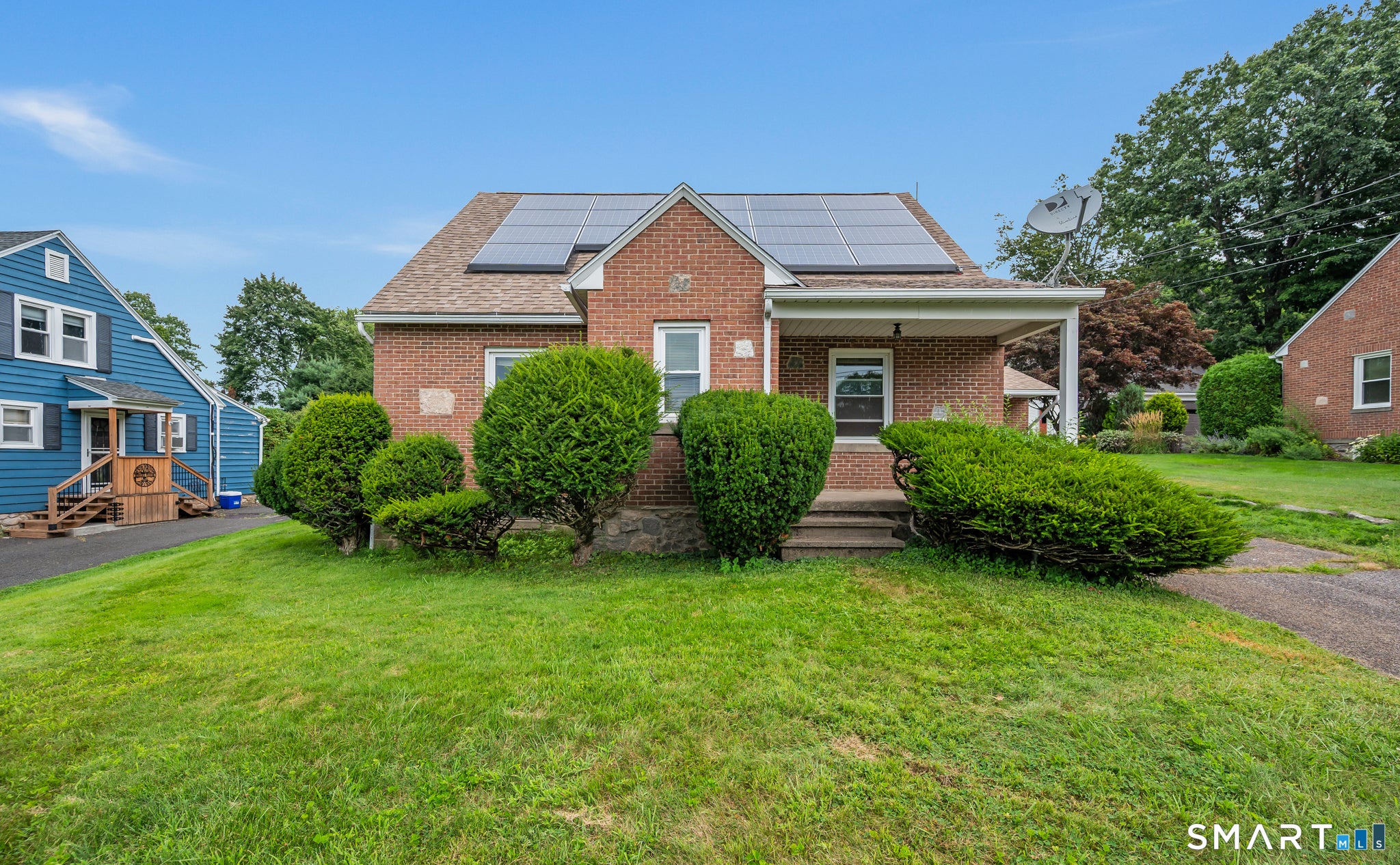 37 Ticonderoga Drive — photo