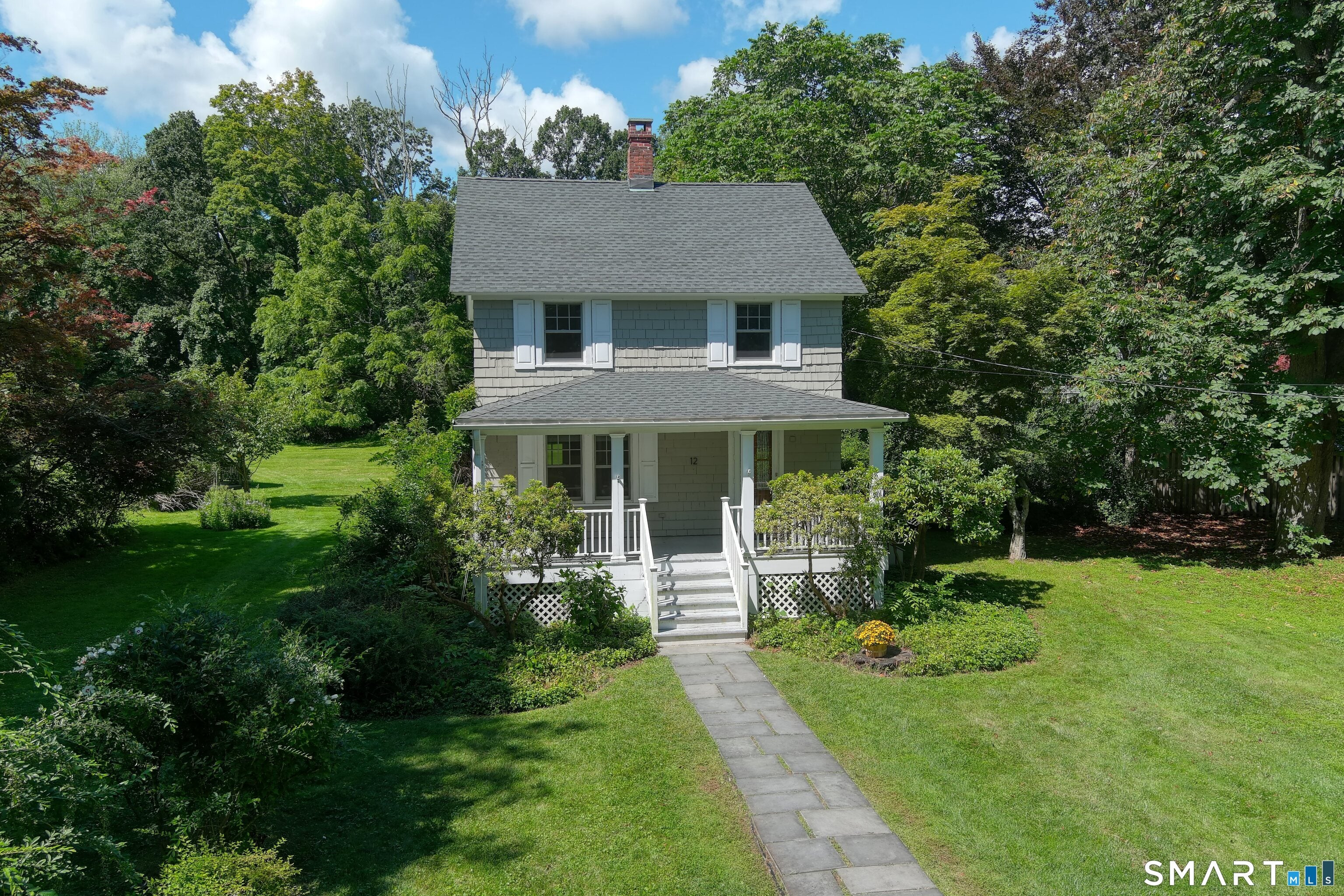 12 Olmstead Lane — photo