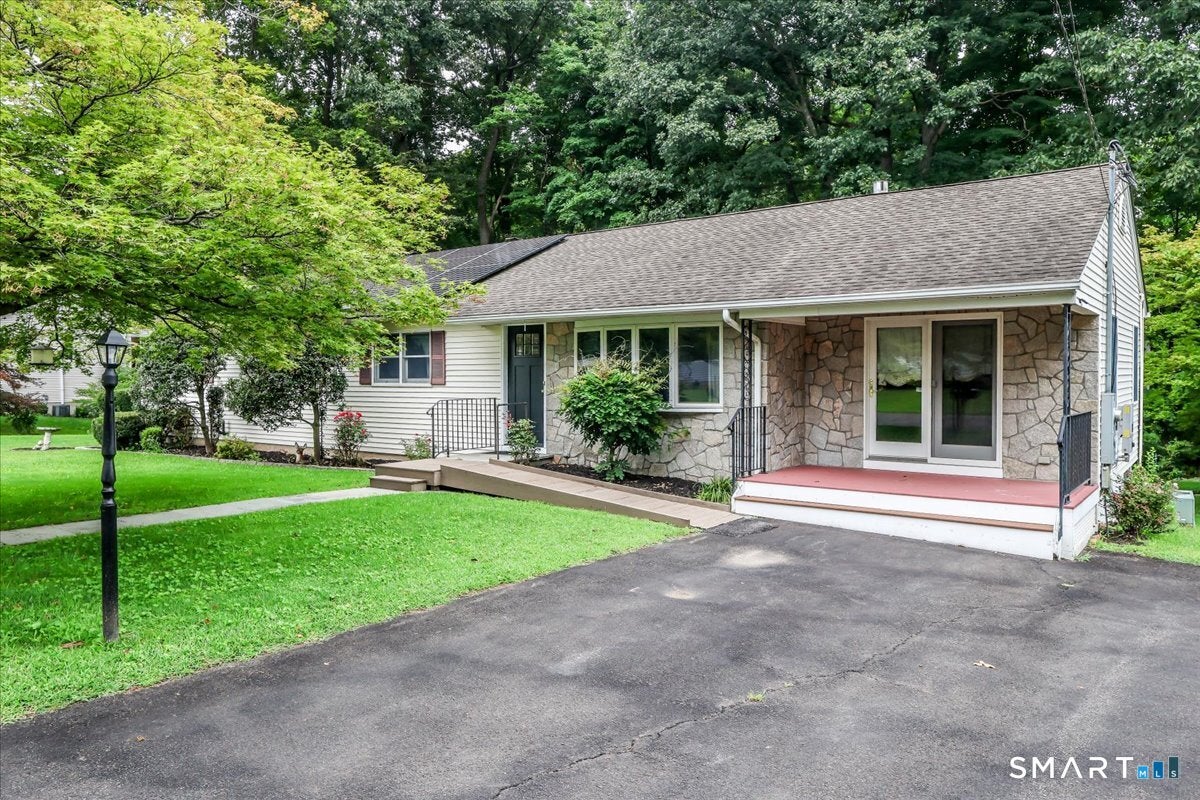 14 Ivy Lane — photo