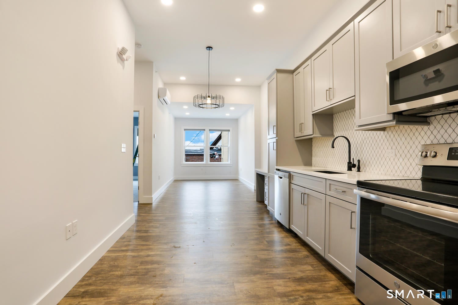 44 Greenwich Avenue 3-1 — photo