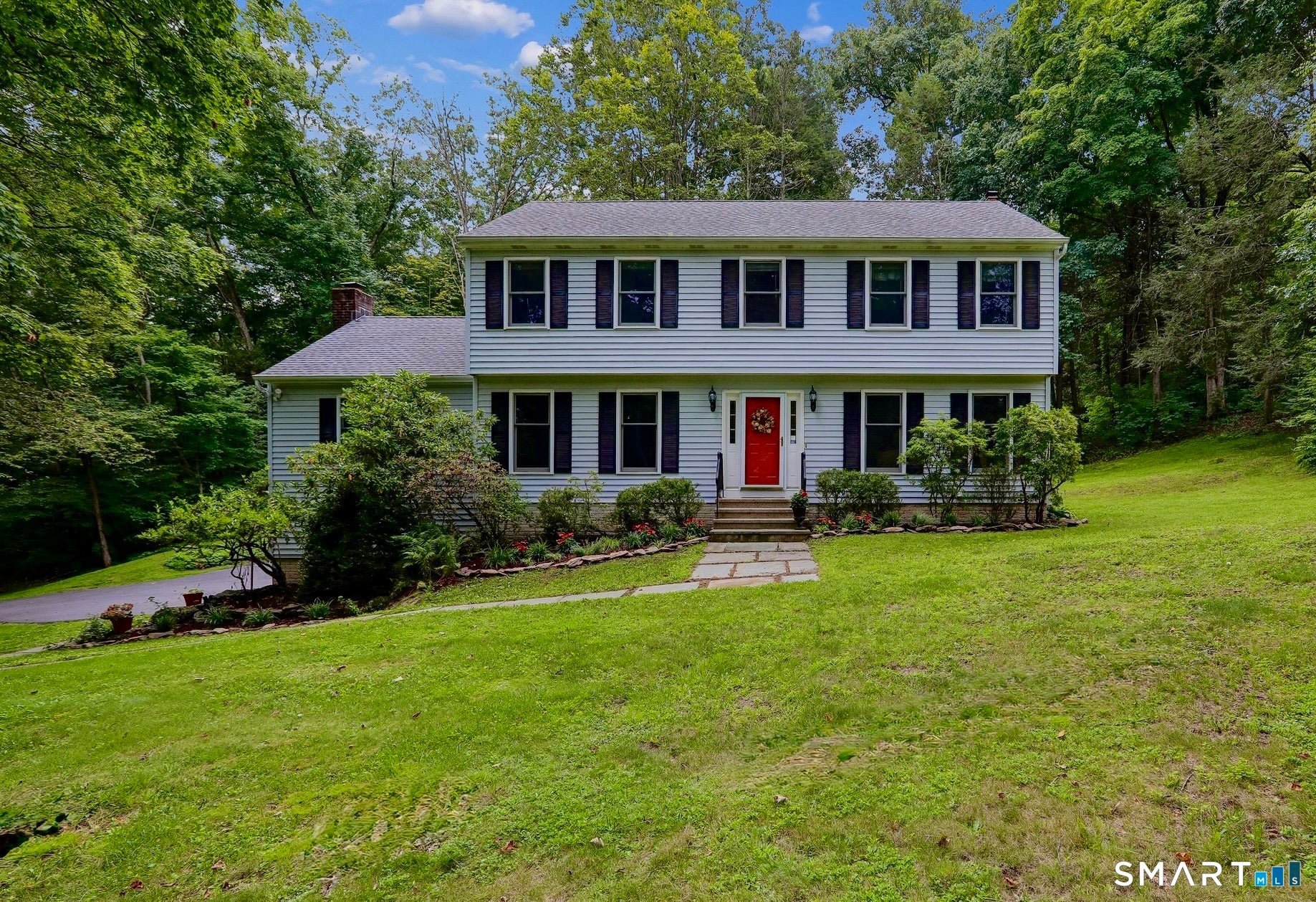 41 Colonial Ridge Drive — photo