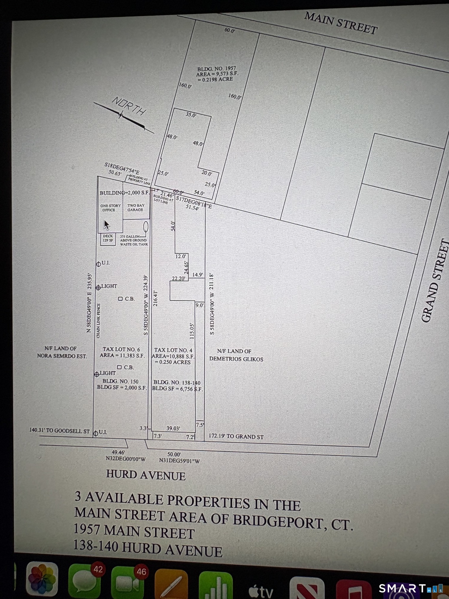 Home in Bridgeport, CT 06604 — photo 3