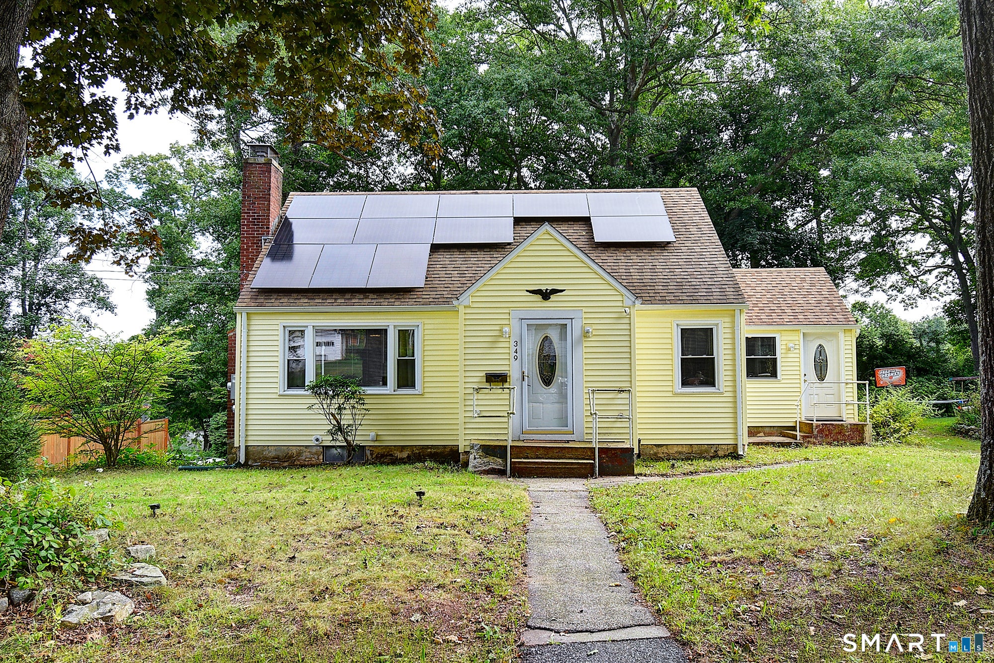 349 Mansfield Avenue — photo