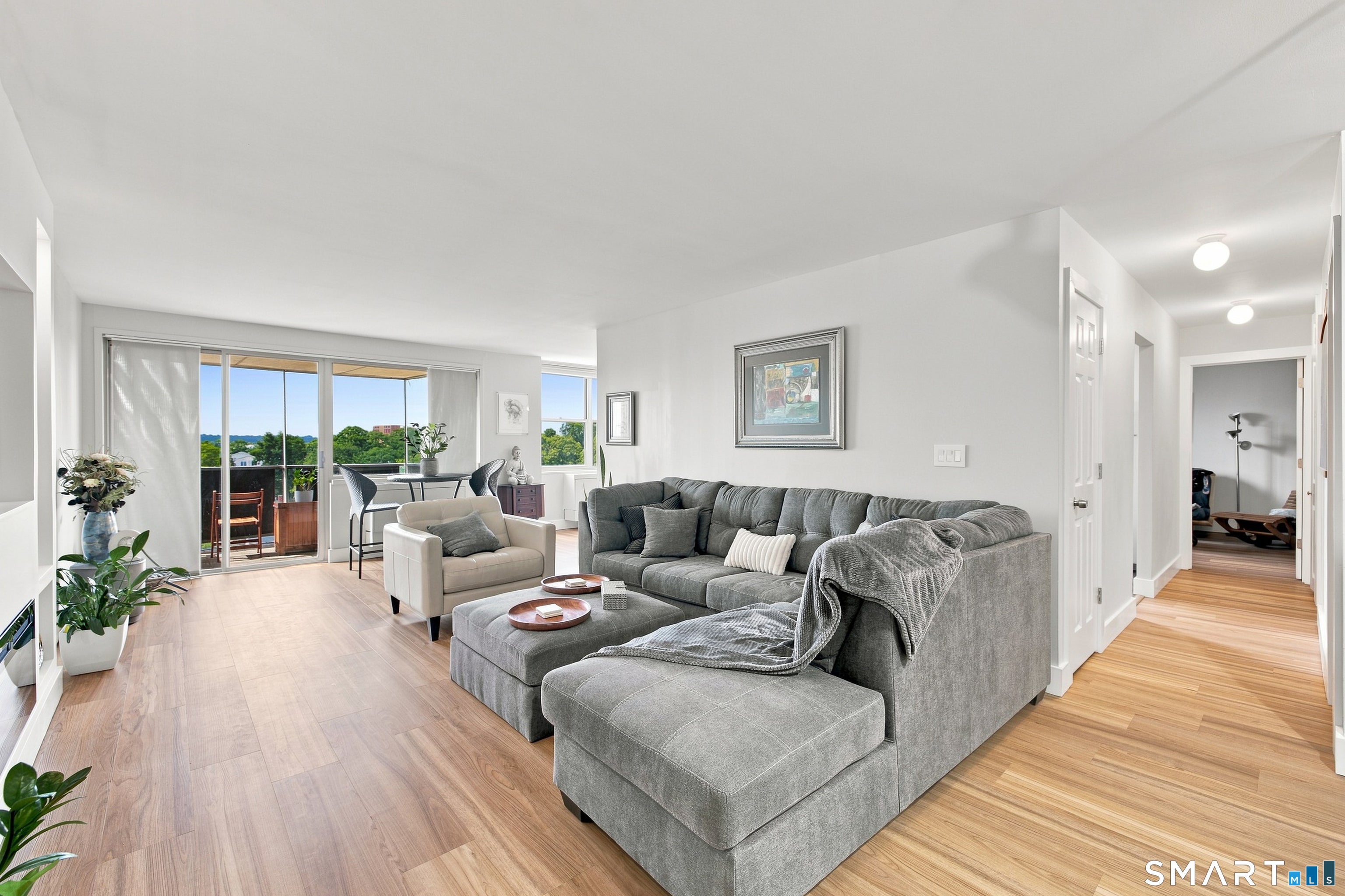 50 Glenbrook Road 7D — photo