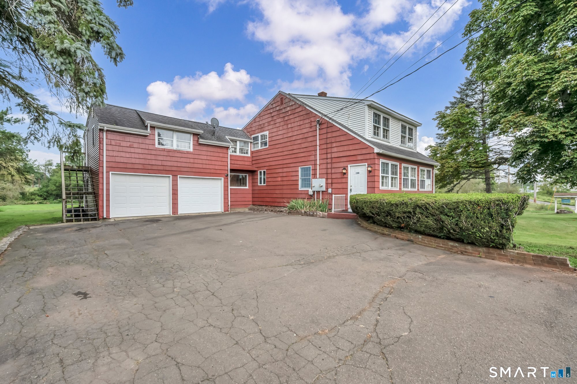 1105 Northrop Road — photo