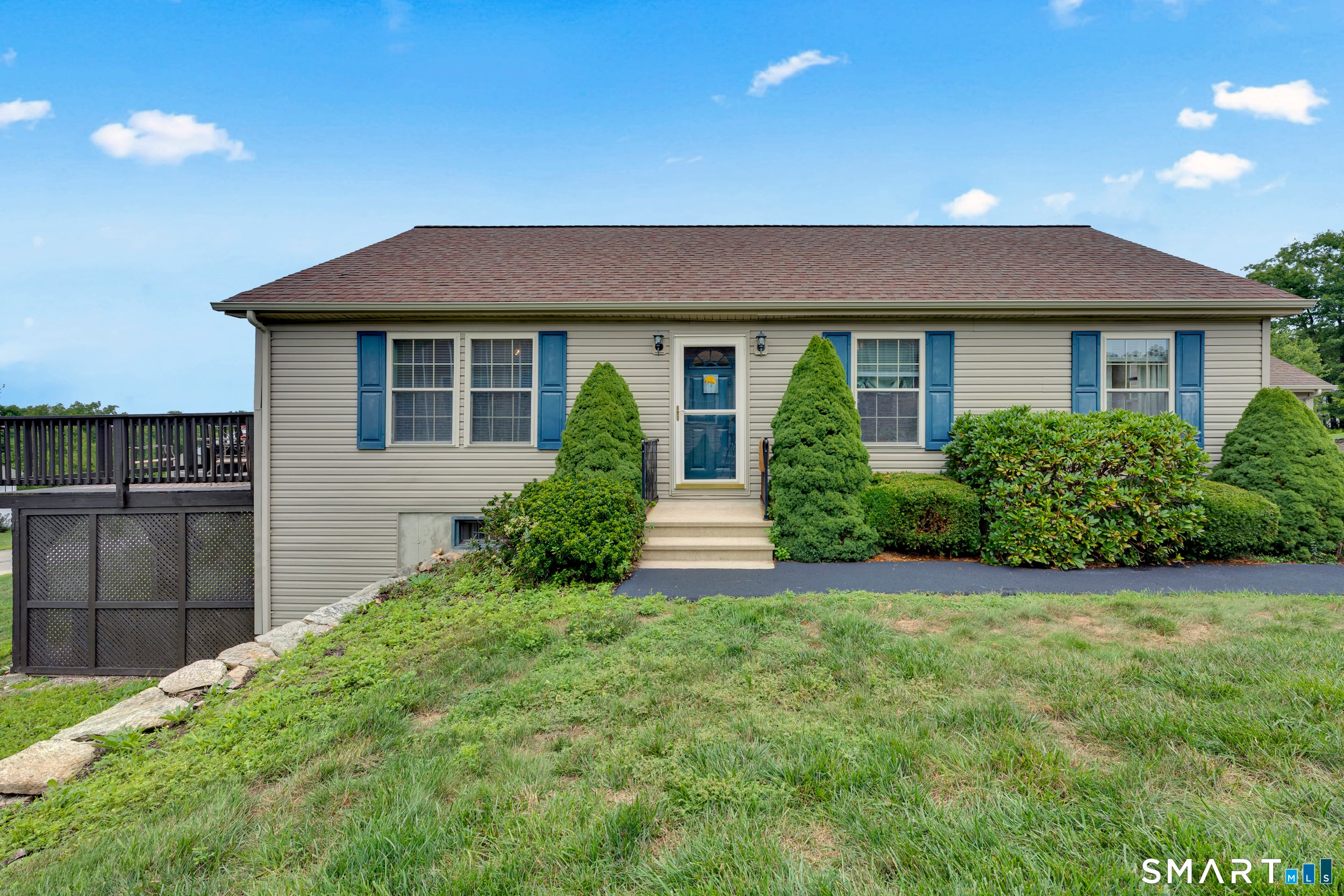 13 Oriole Drive 13 — photo