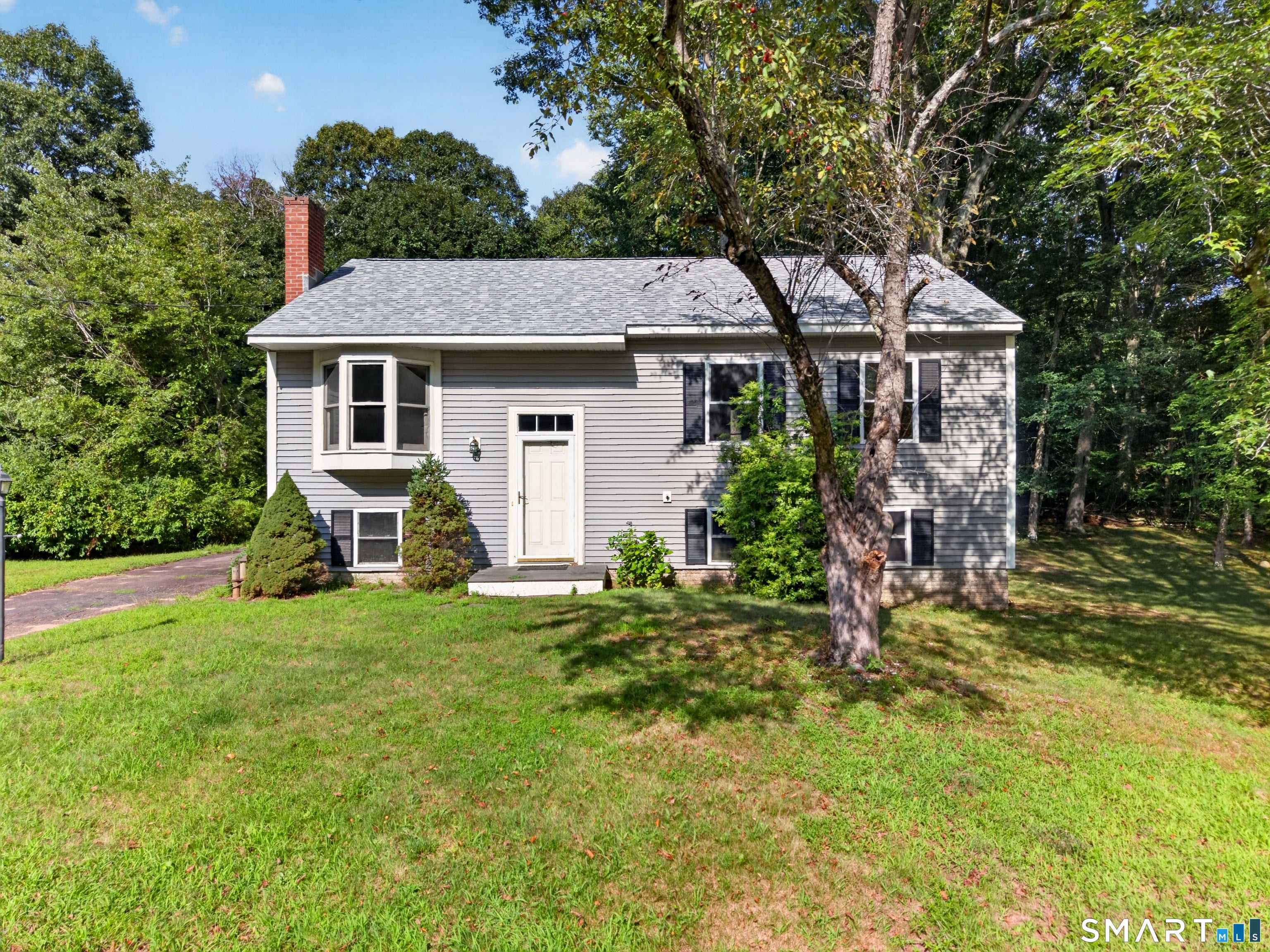 6 Hemlock Circle — photo