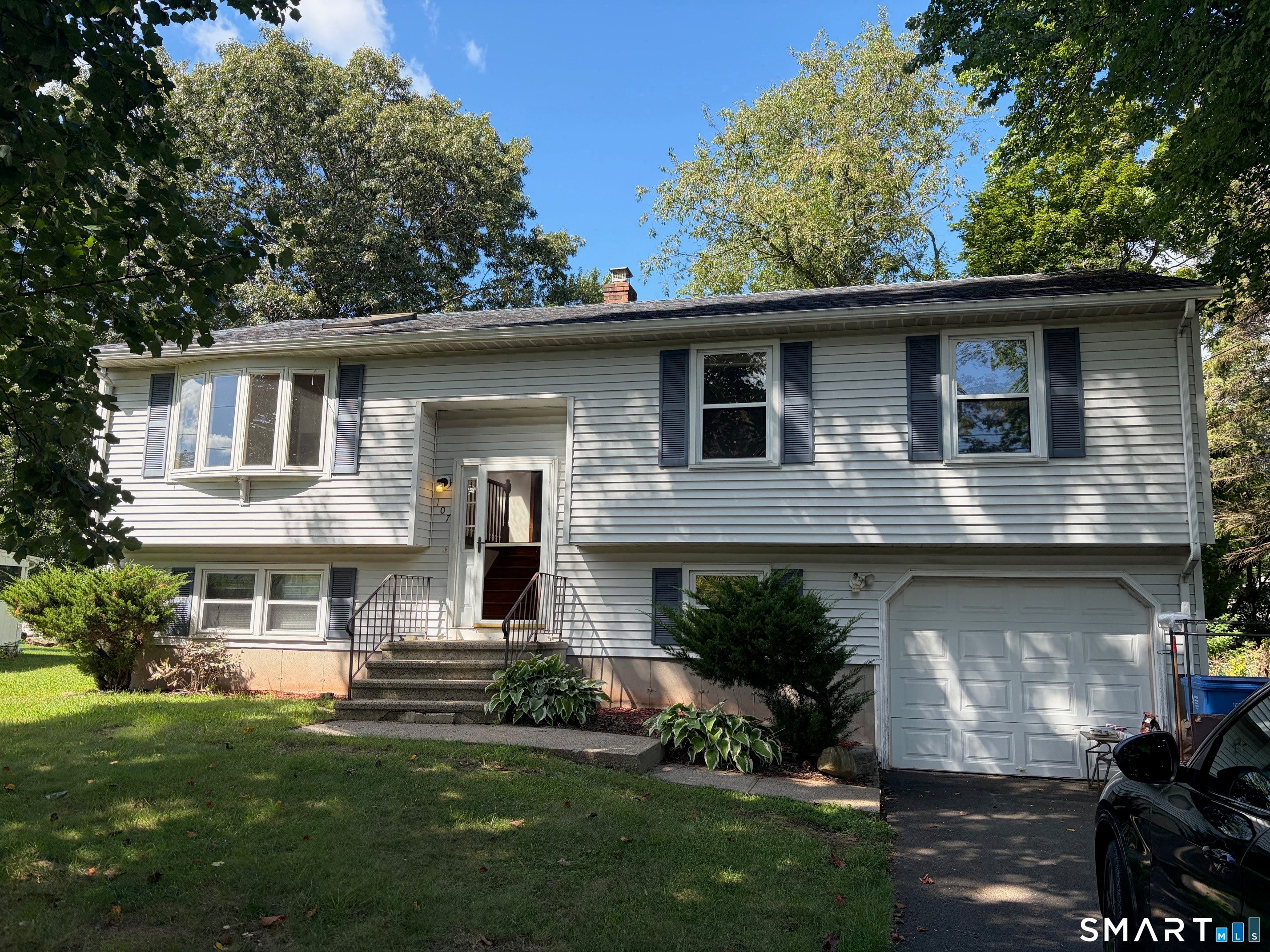 107 Tanglewood Drive — photo