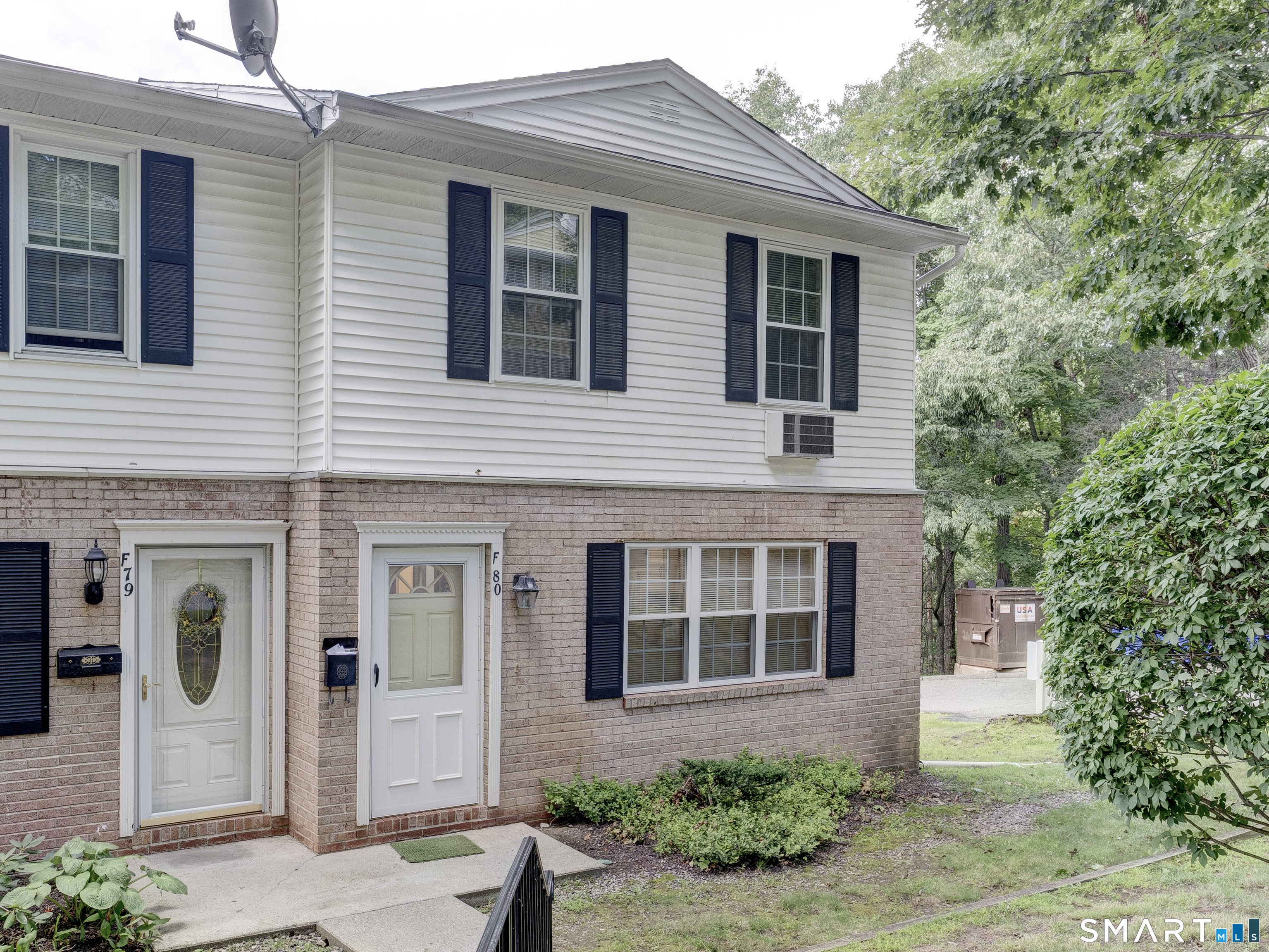 80 Hunter Court 80 — photo