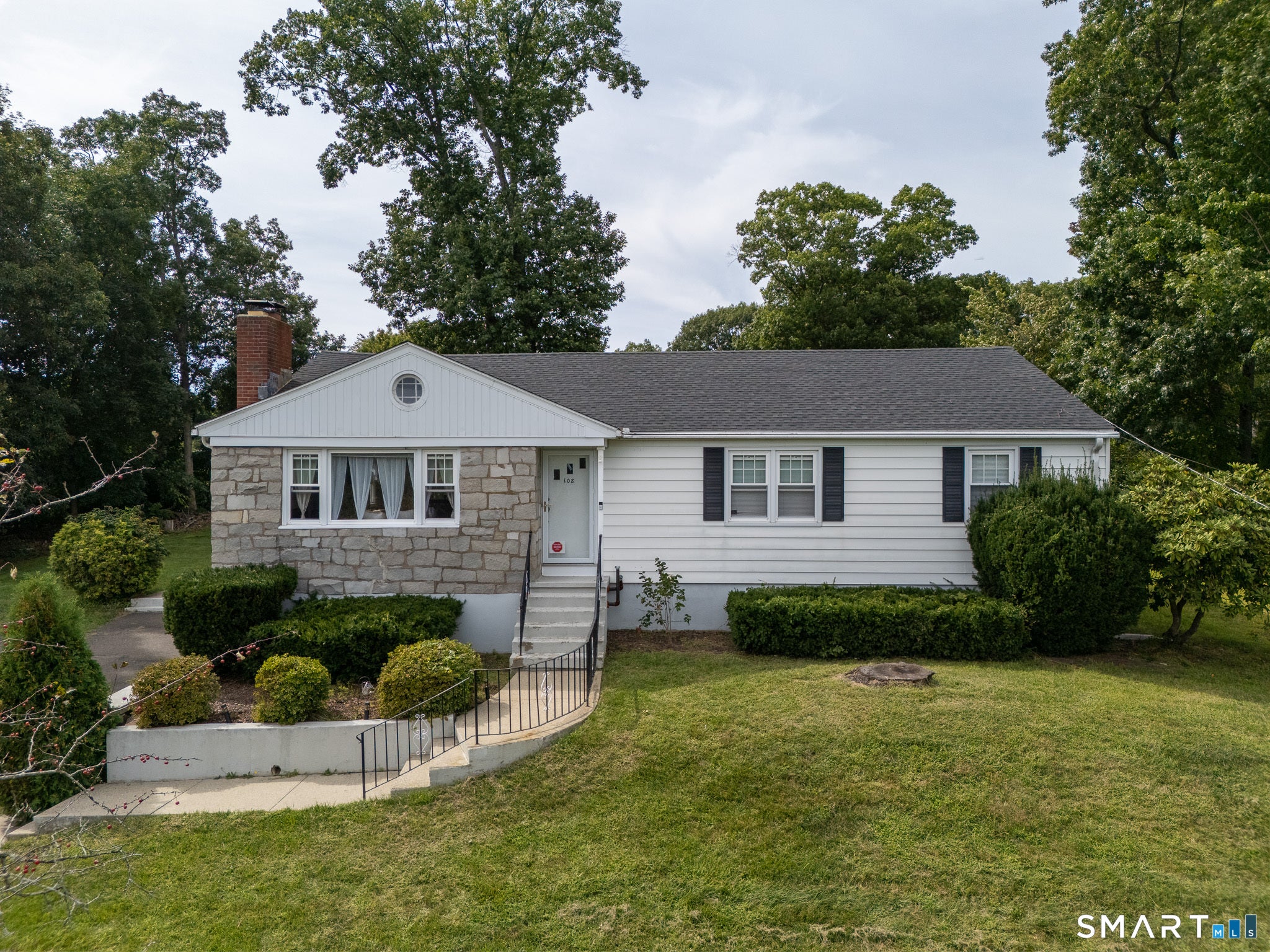 108 Pleasant Avenue — photo