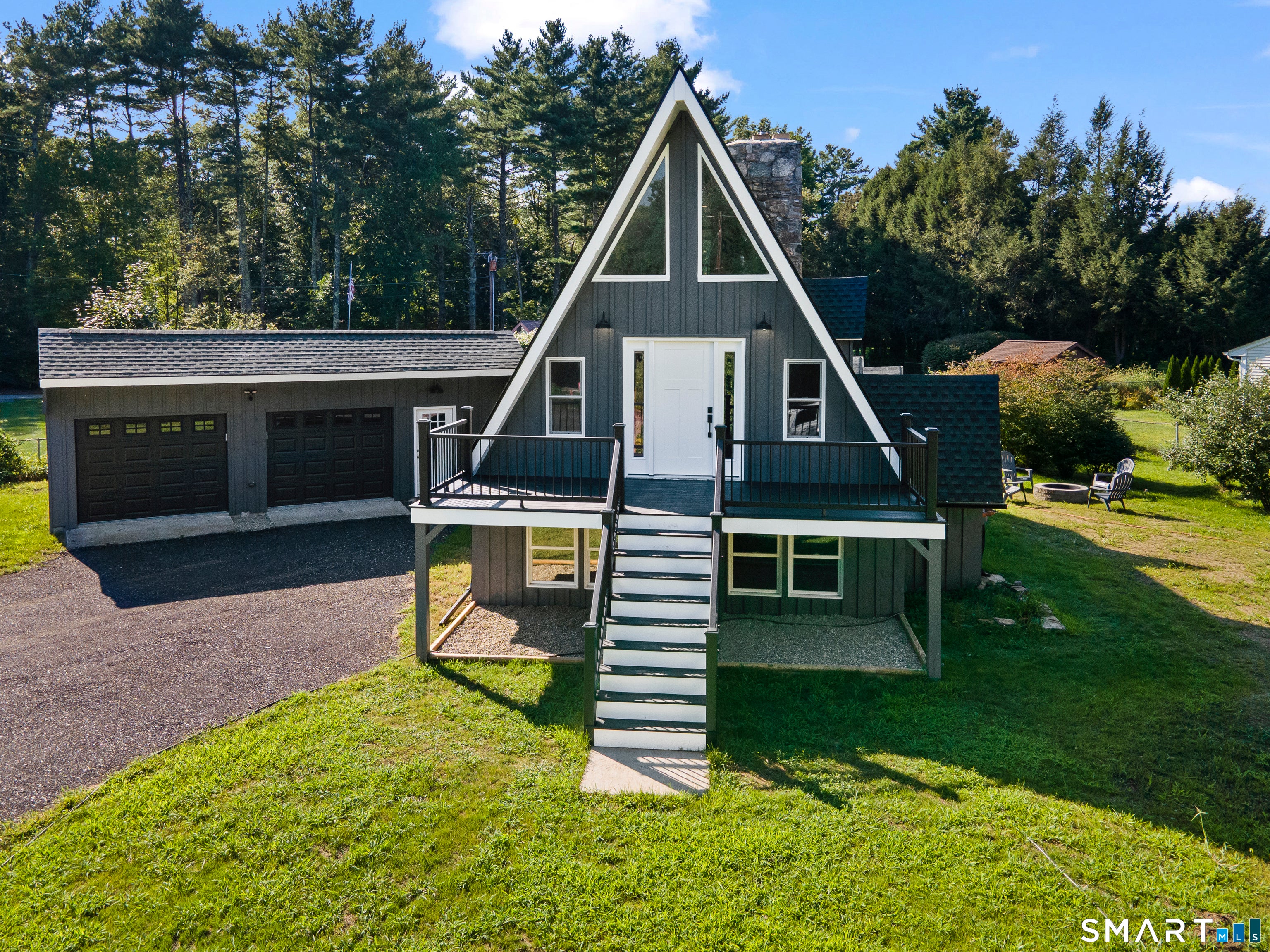 13 Lewis Avenue — photo