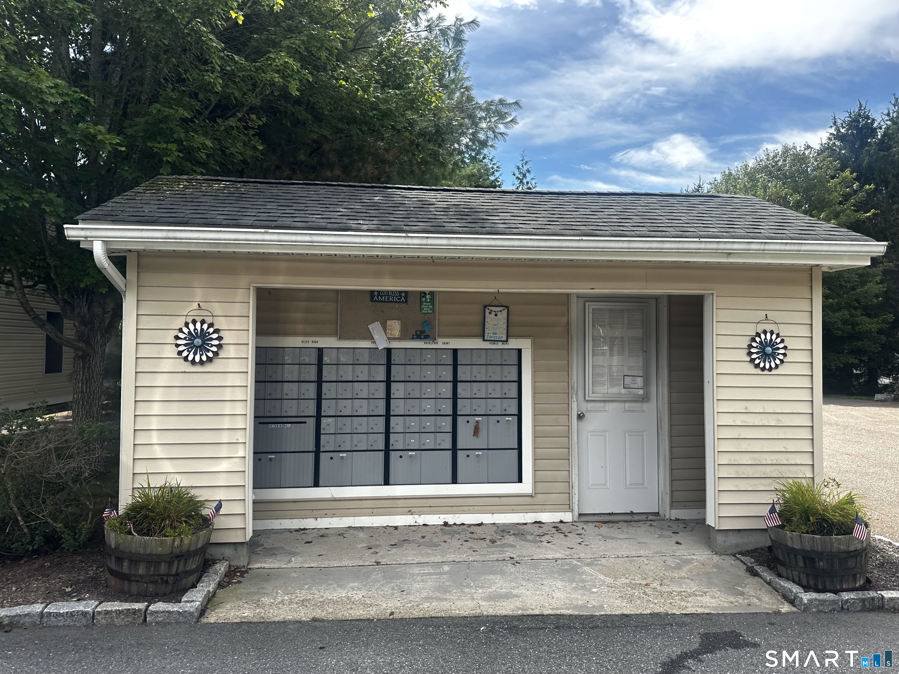 24 Boulder Way, Ledyard, CT 06339 — photo 3