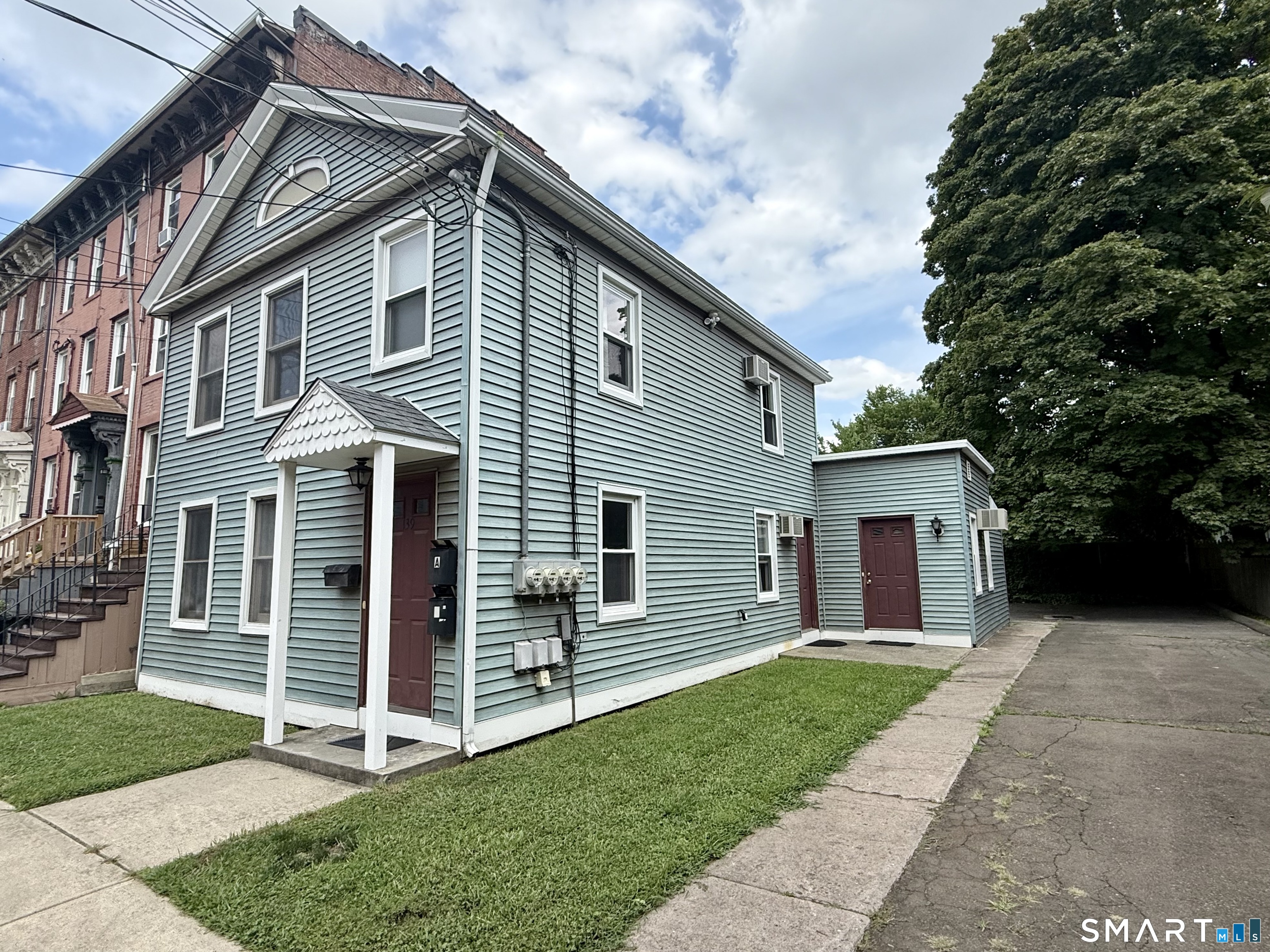 139 Bradley Street B — photo