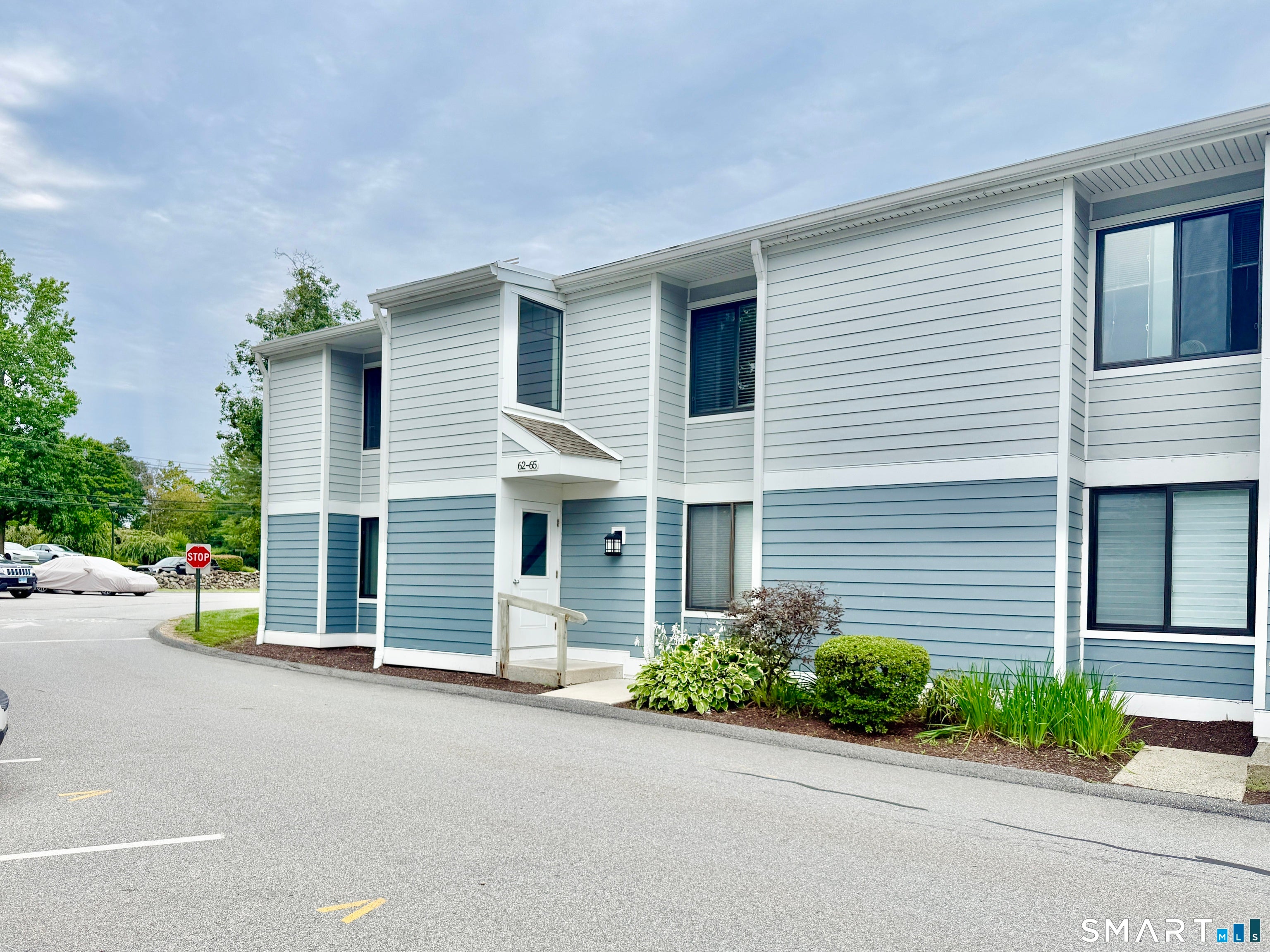 64 Olcott Way 64 — photo