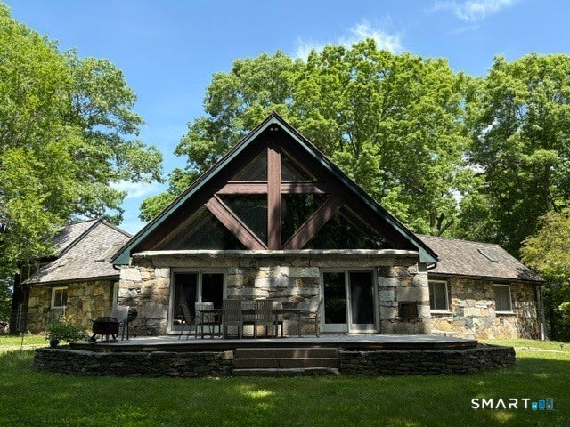 40 Looking Glass Hill Road — photo