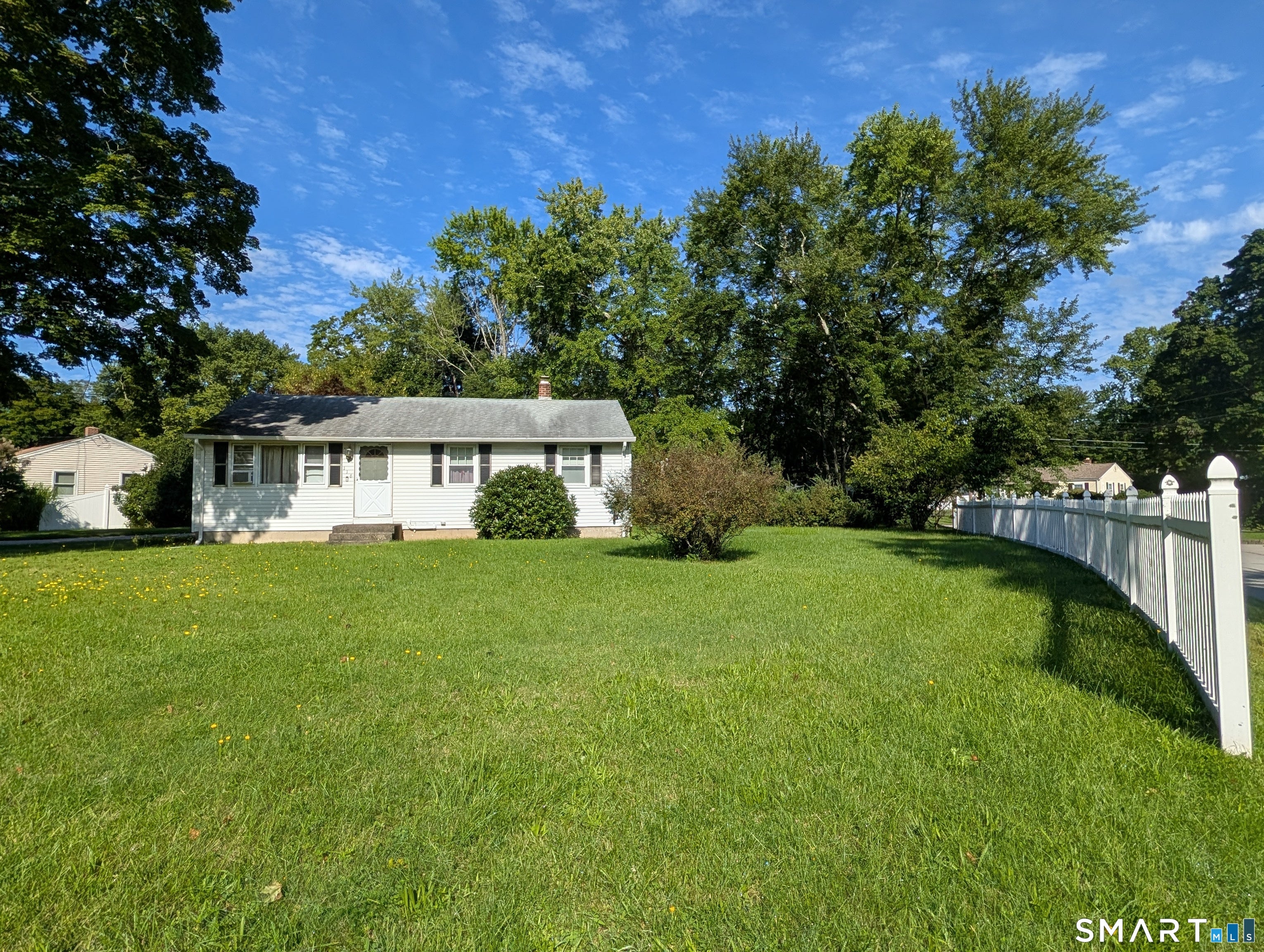 116 Meadowbrook Lane — photo