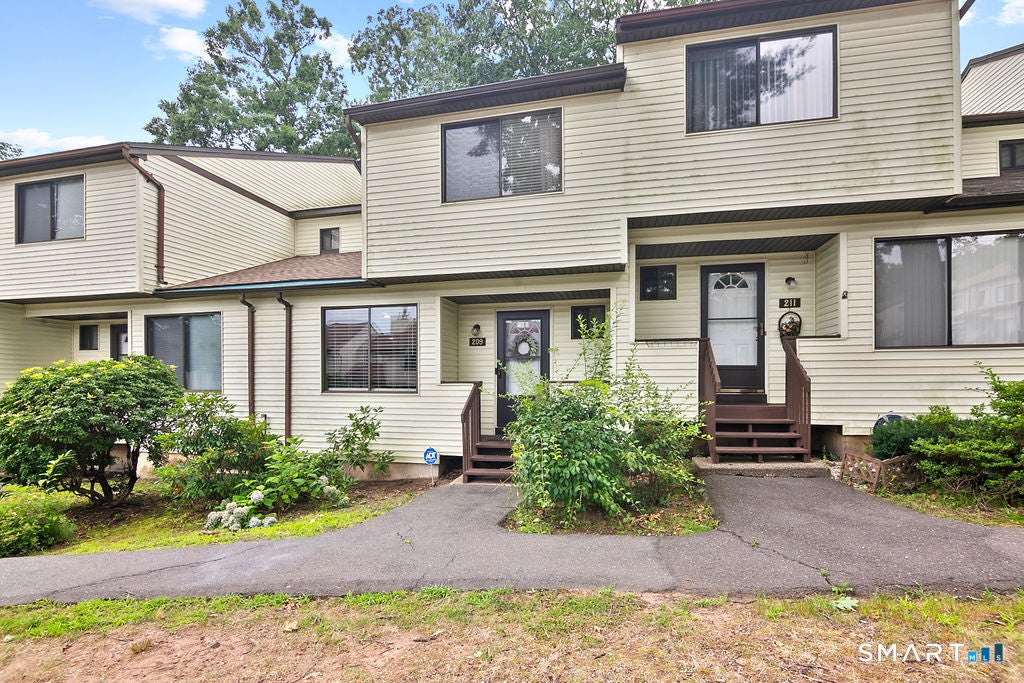 209 Cypress Road 209 — photo