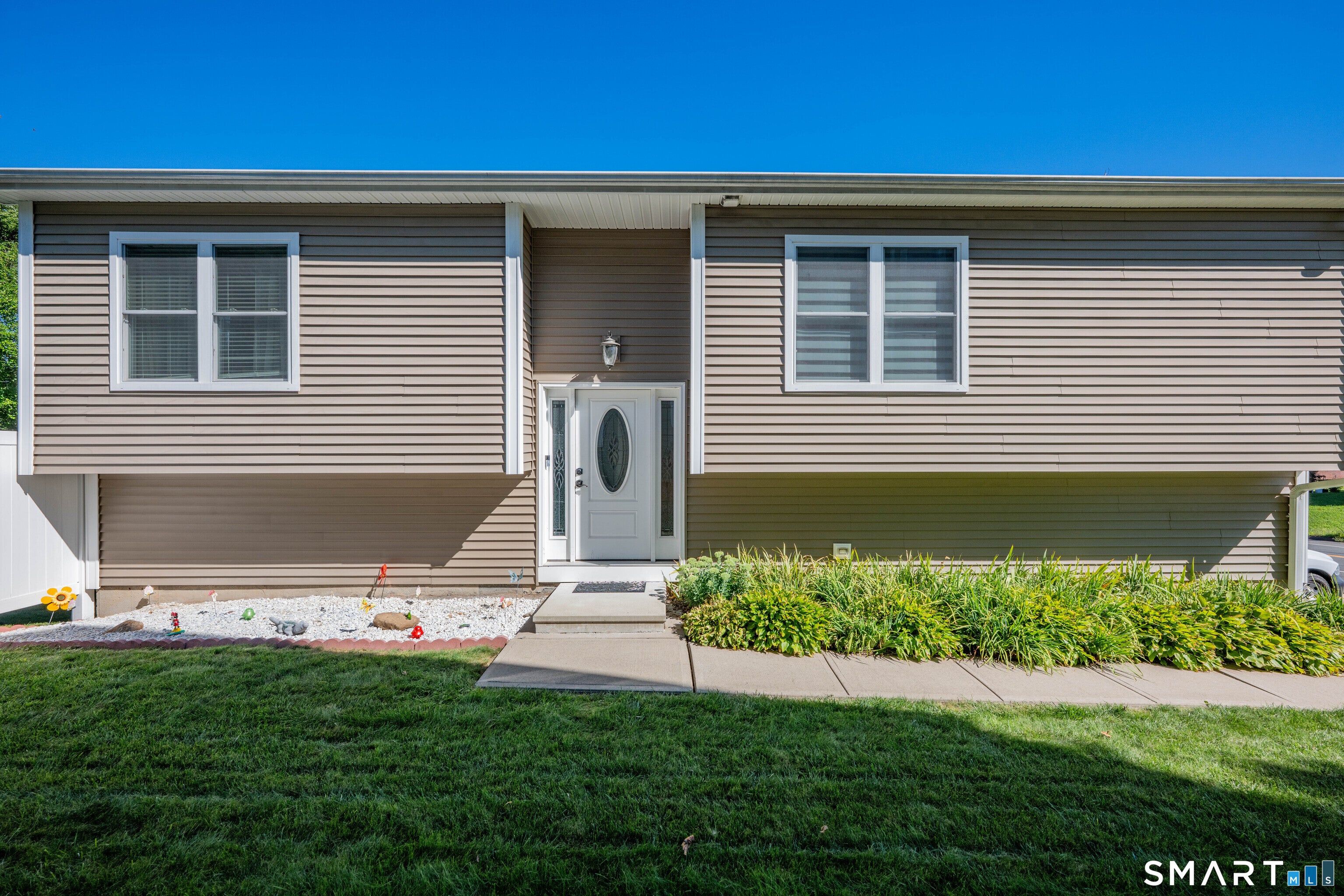 194 McClintock Street — photo