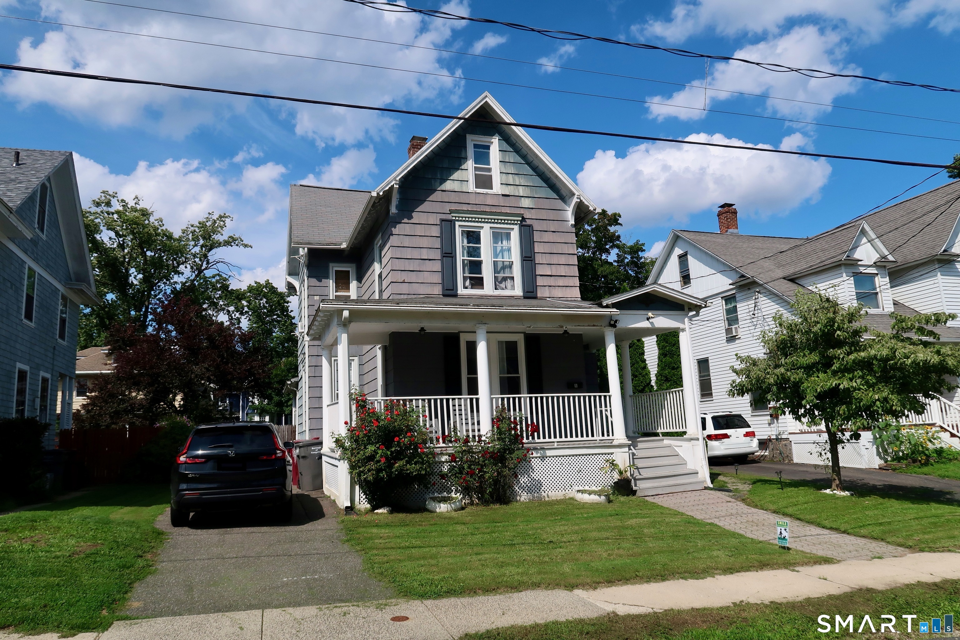 8 Rockwell Avenue — photo
