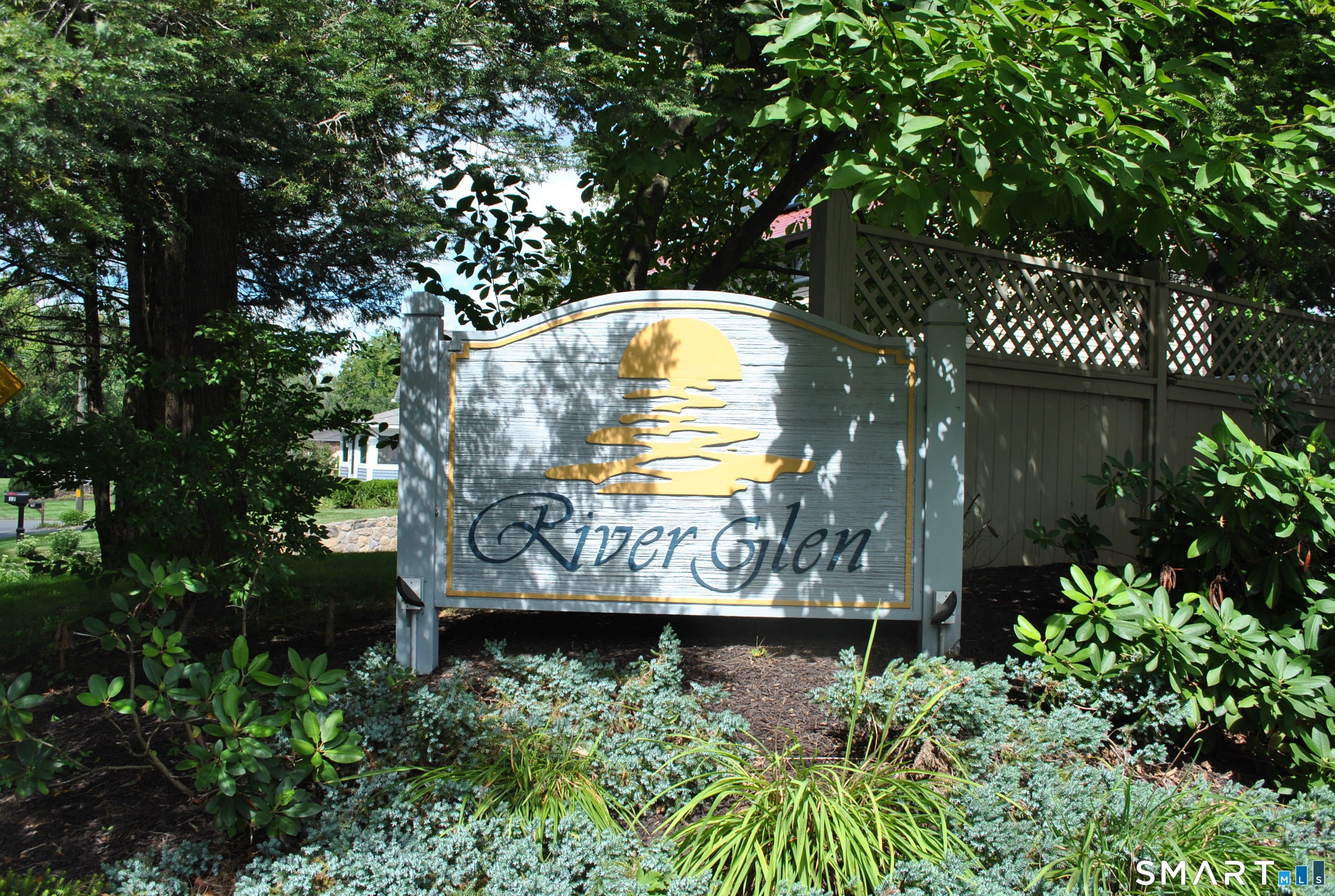 46 Glen Ridge Court 46 — photo
