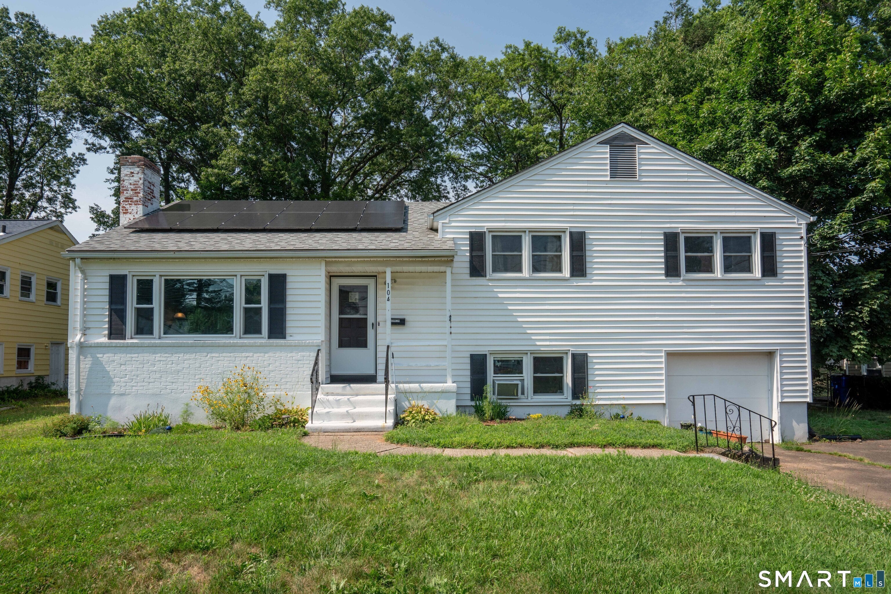 104 Hilldale Road — photo