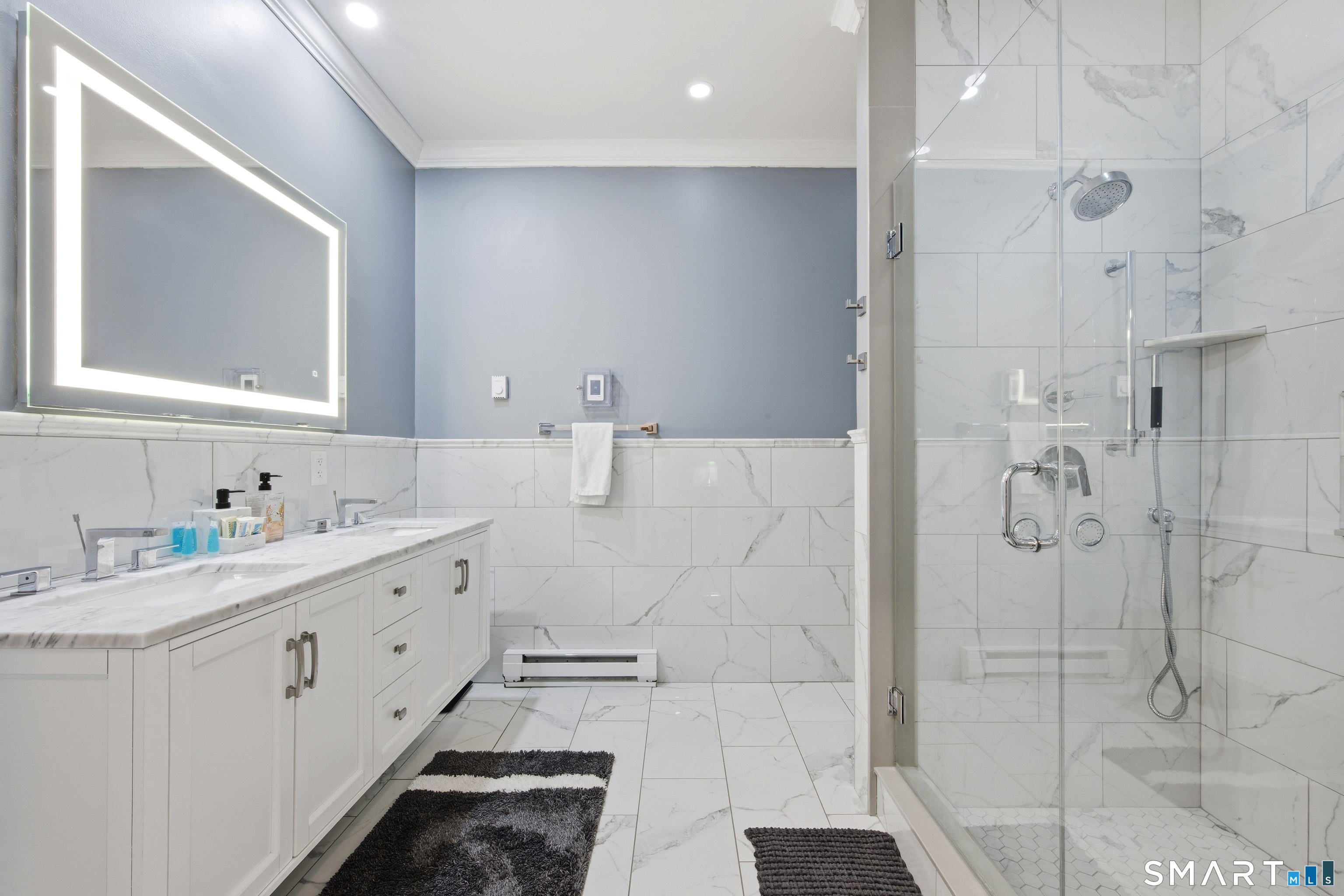 Home in Groton, CT 06340 — photo 3