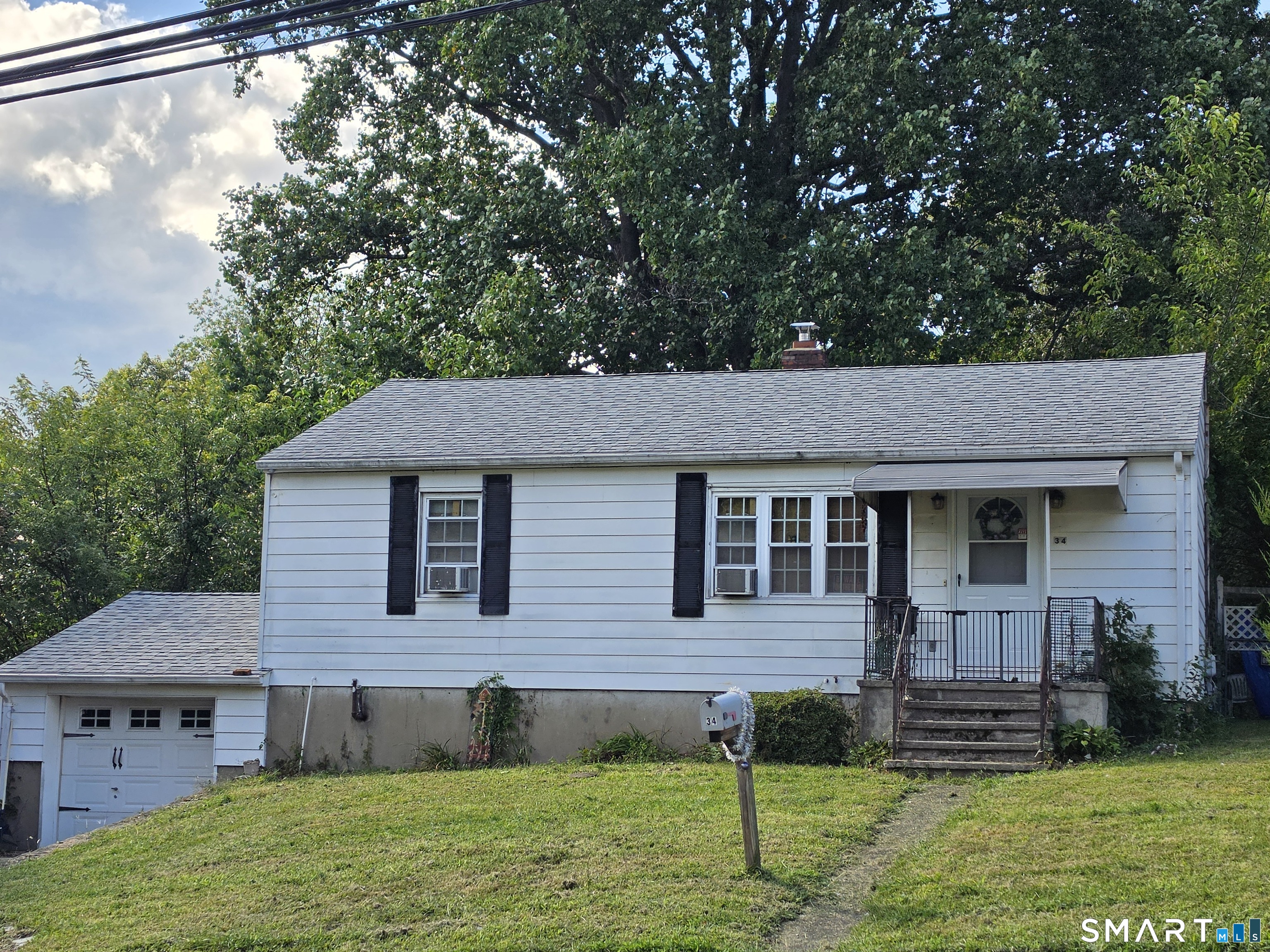 34 Elm Street — photo
