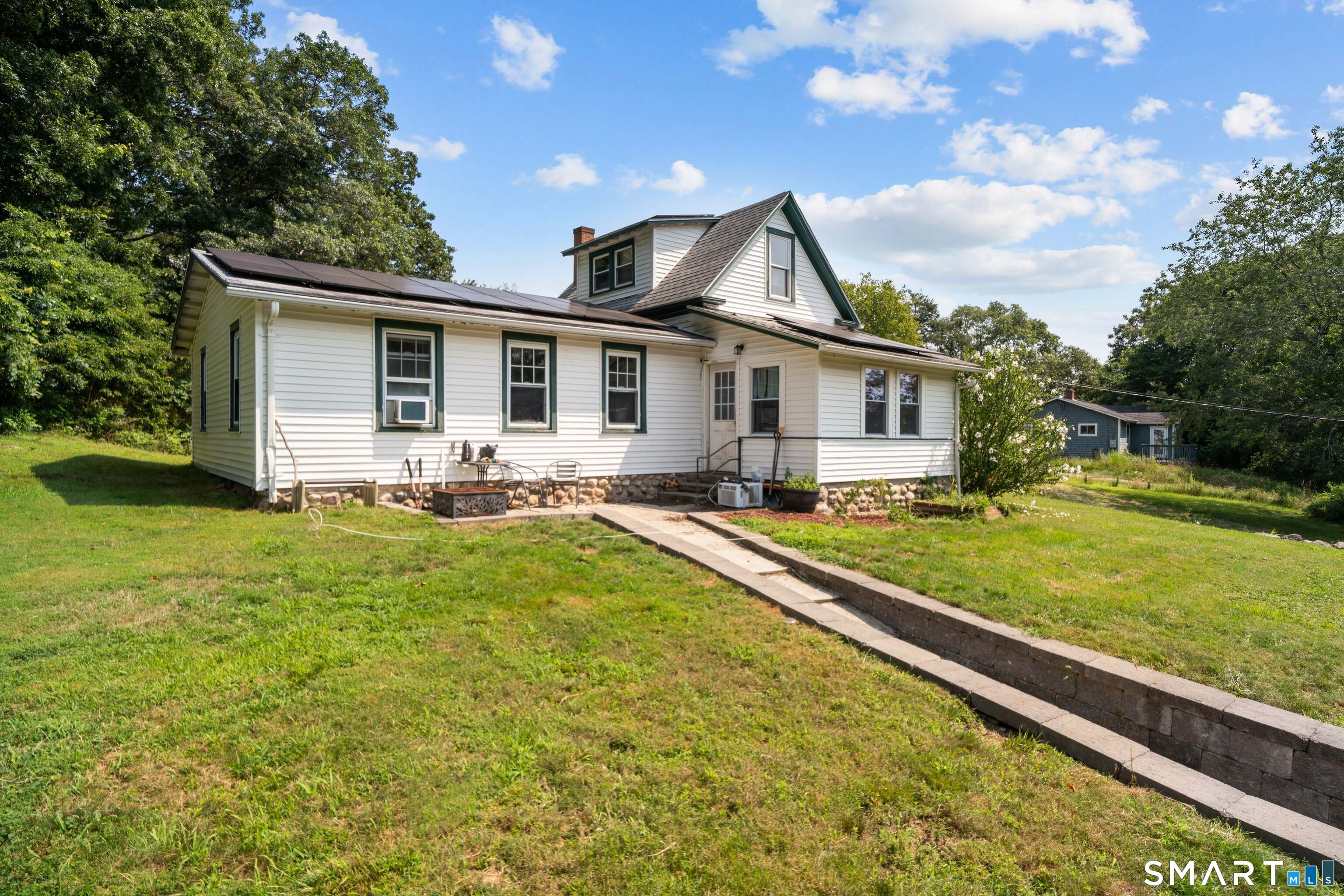 Home in North Stonington, CT 06359 — photo 3