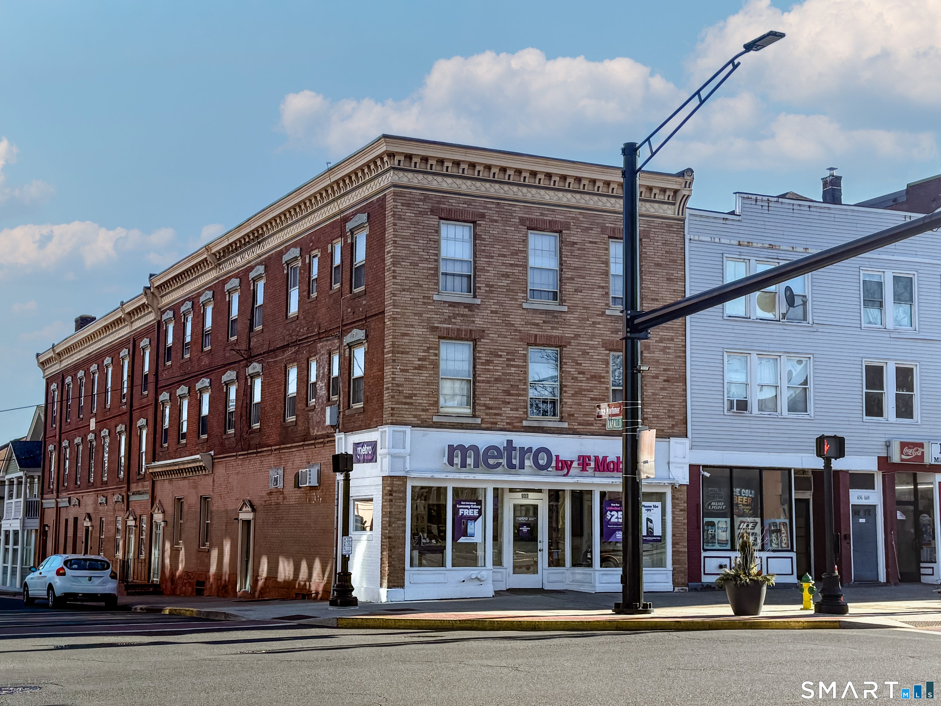 666 Main Street B3 — photo