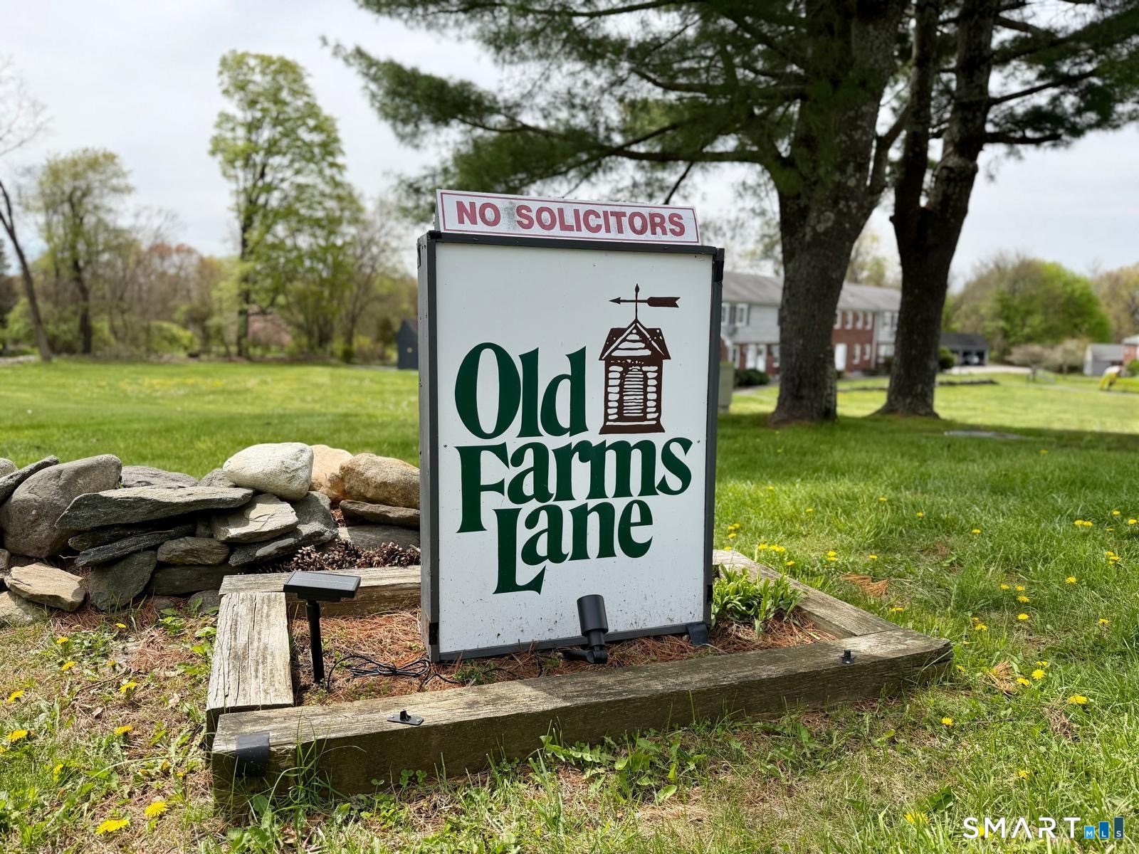 114 Old Farms Lane 114 — photo