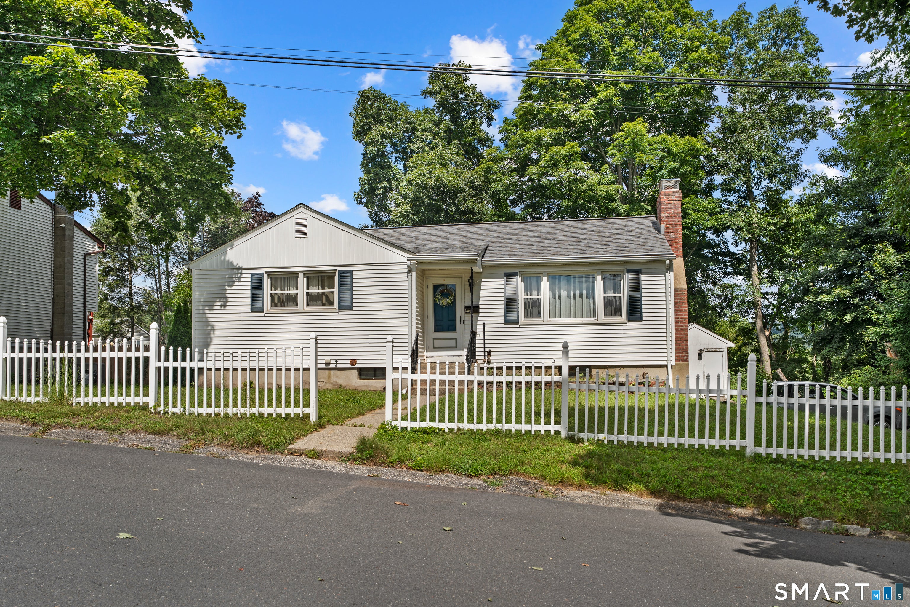 6 Smith Avenue — photo