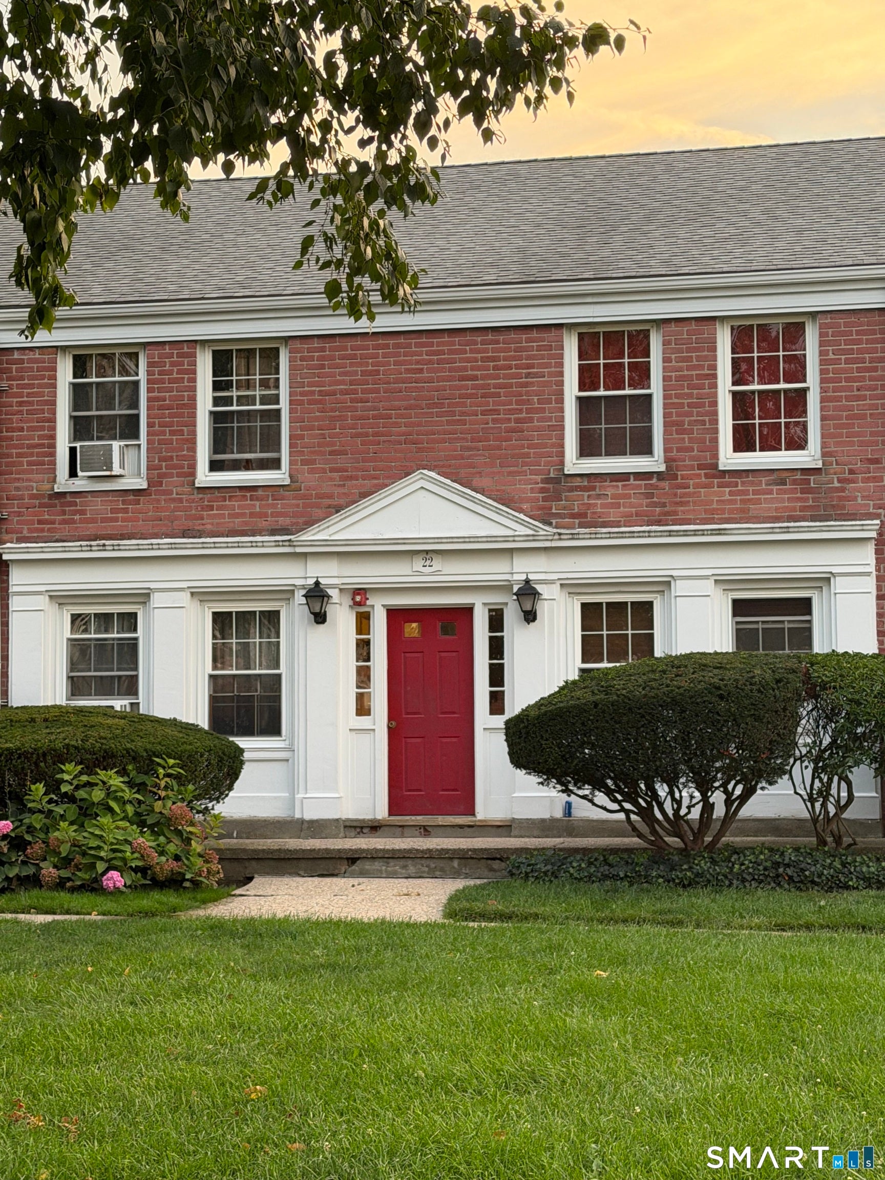 22 Revere Drive 3 — photo