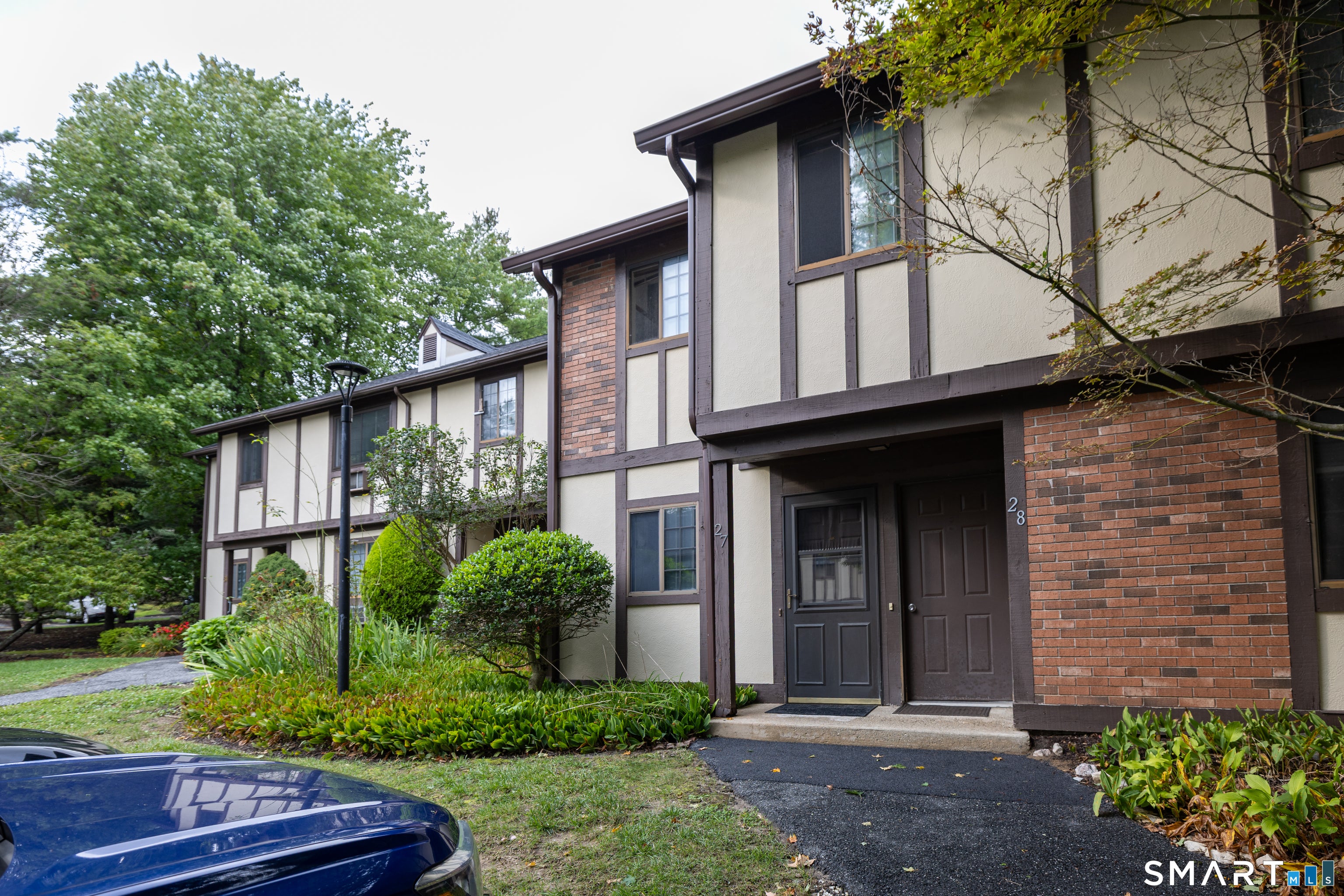 27 Andover Court 27 — photo