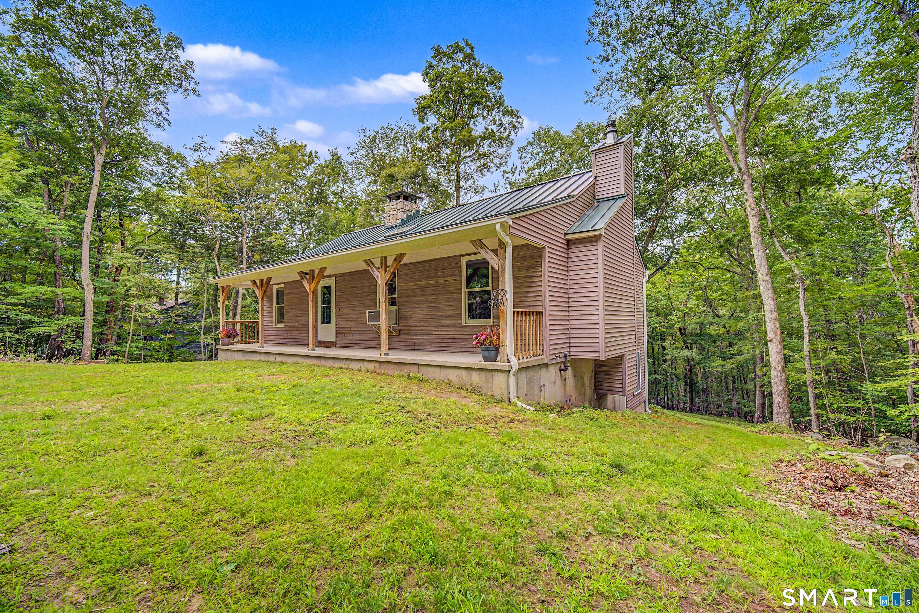 407 North Bear Hill Road — photo