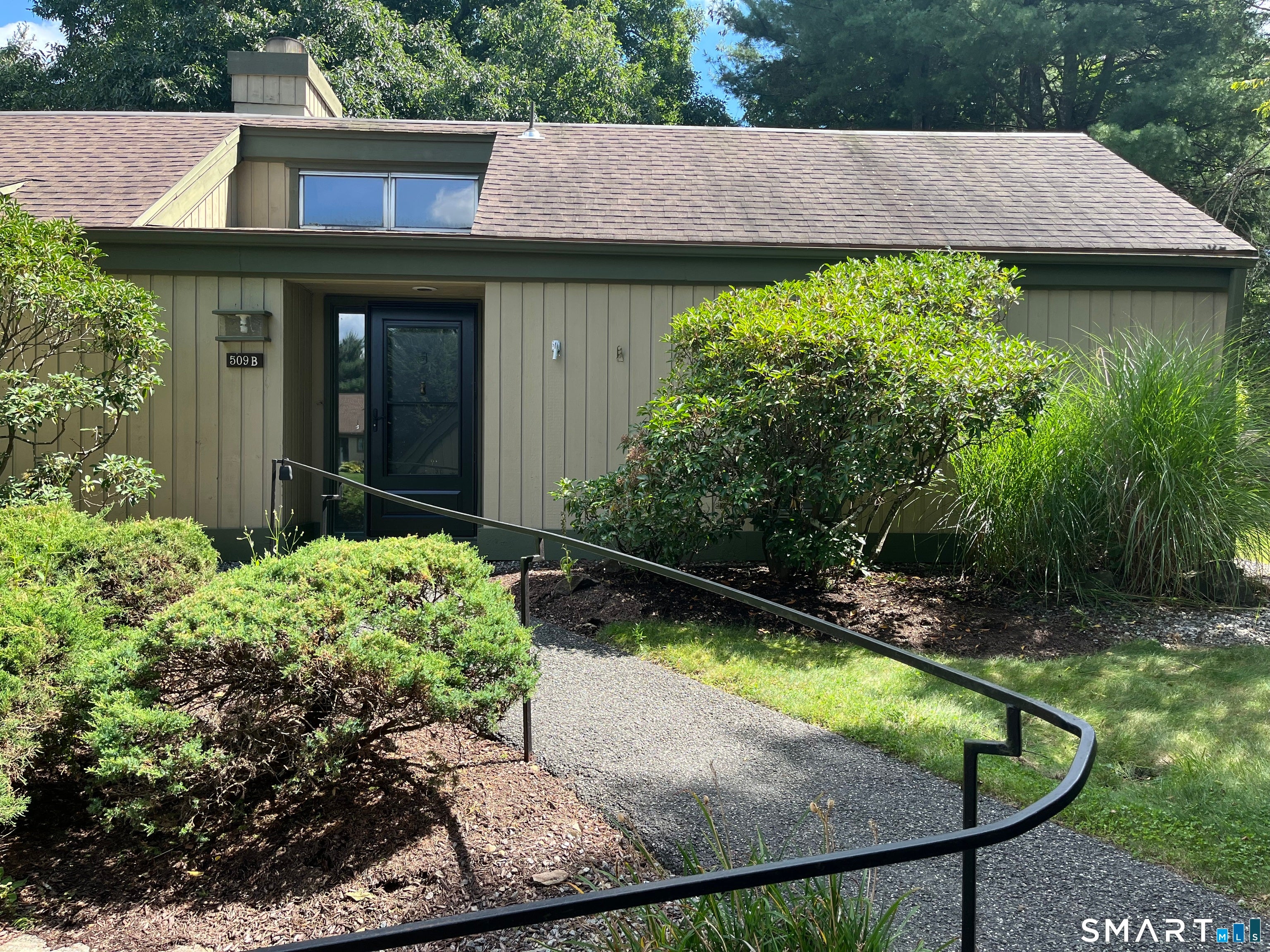 509 Heritage Village B — photo
