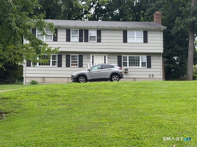 70 Crest Terrace — photo