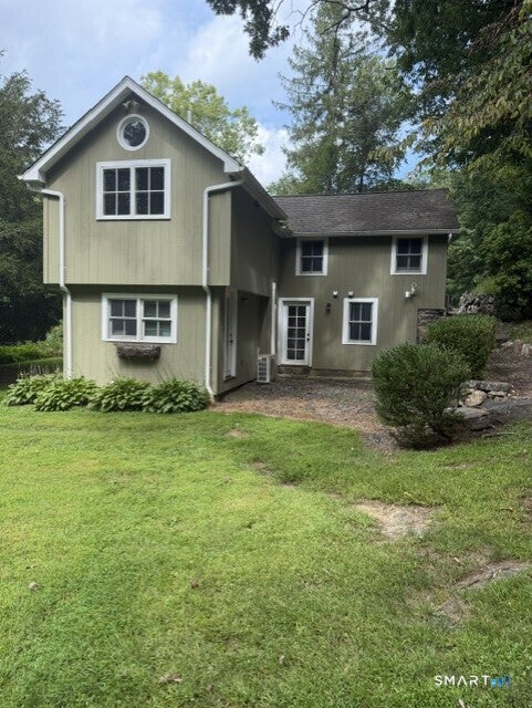 Home in Ridgefield, CT 06877 — photo 2
