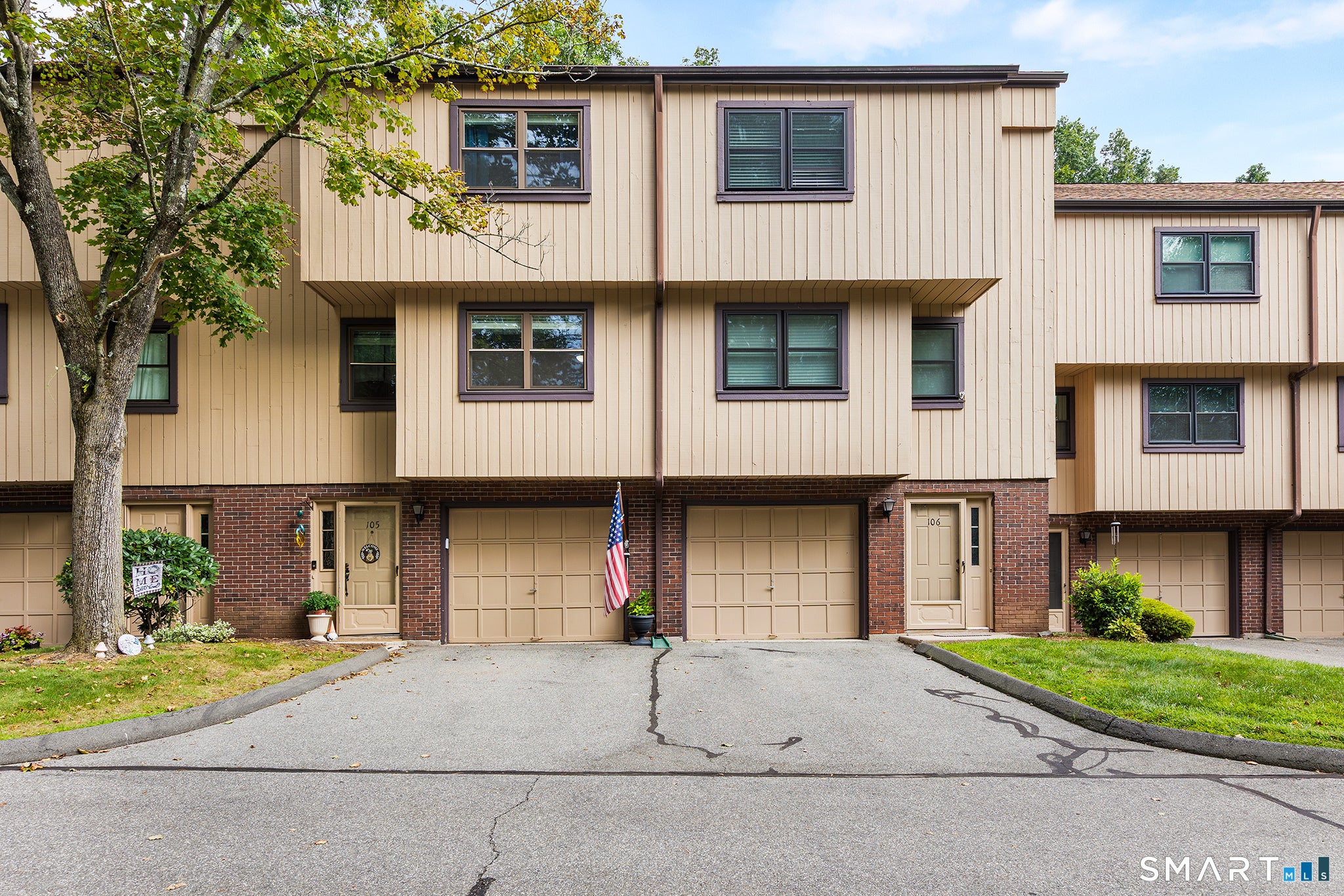 105 Mattabasset Drive 105 — photo
