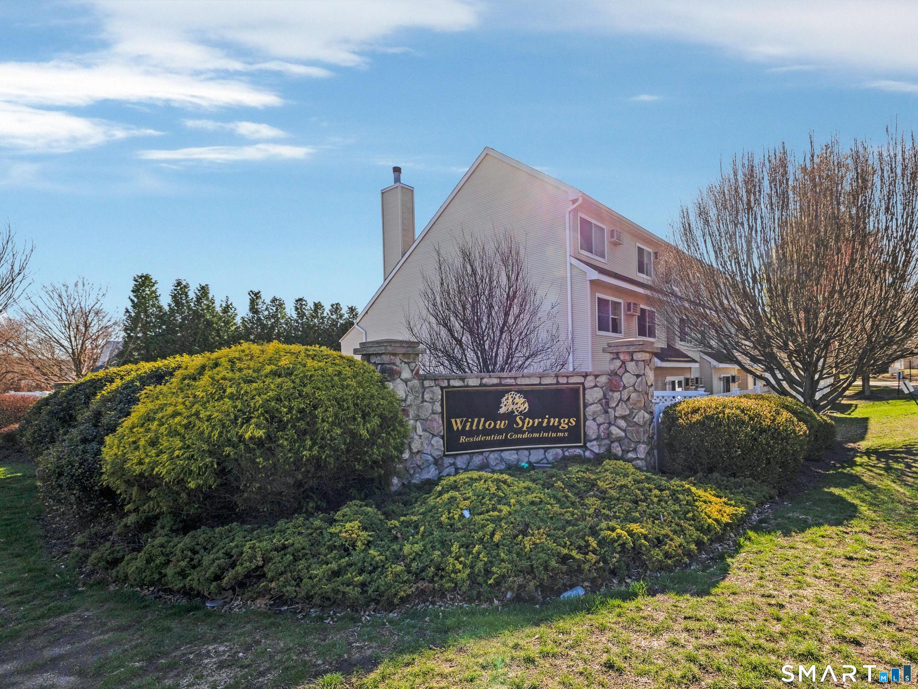 73 Willow Springs 73 — photo