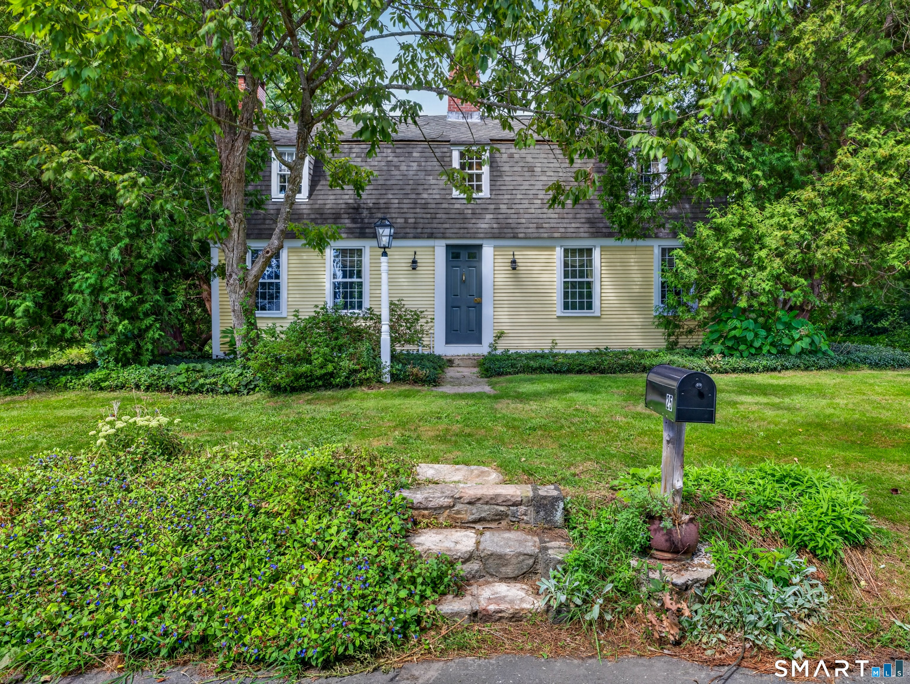 25 Gurley Road — photo