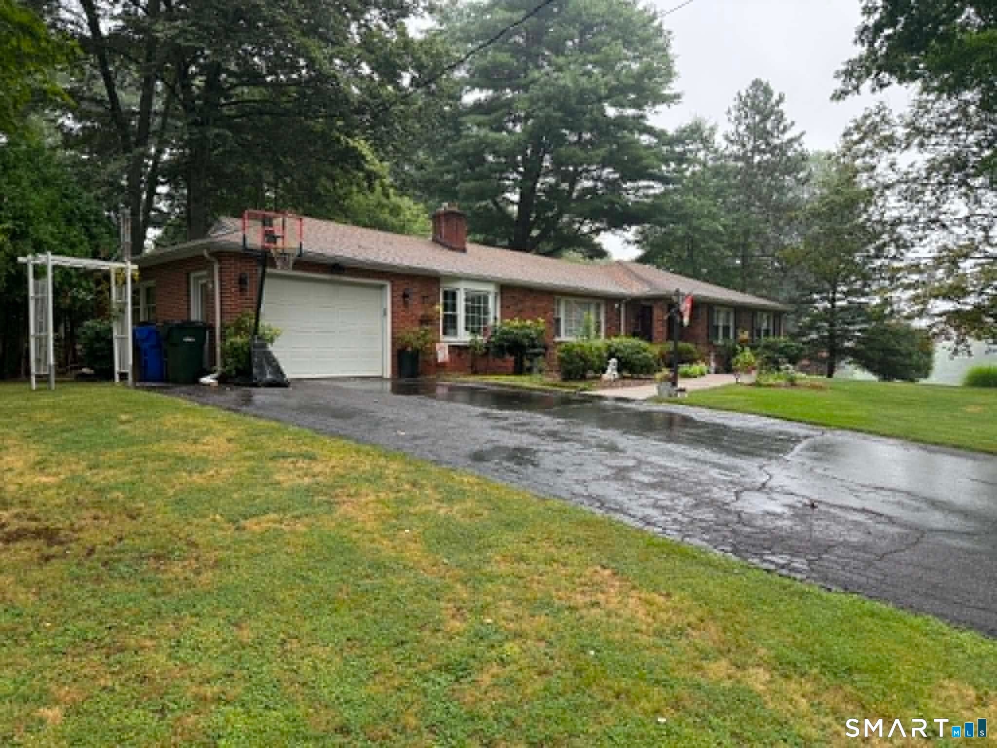 91 Forest Drive — photo
