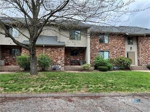 3 Amato Drive H — photo
