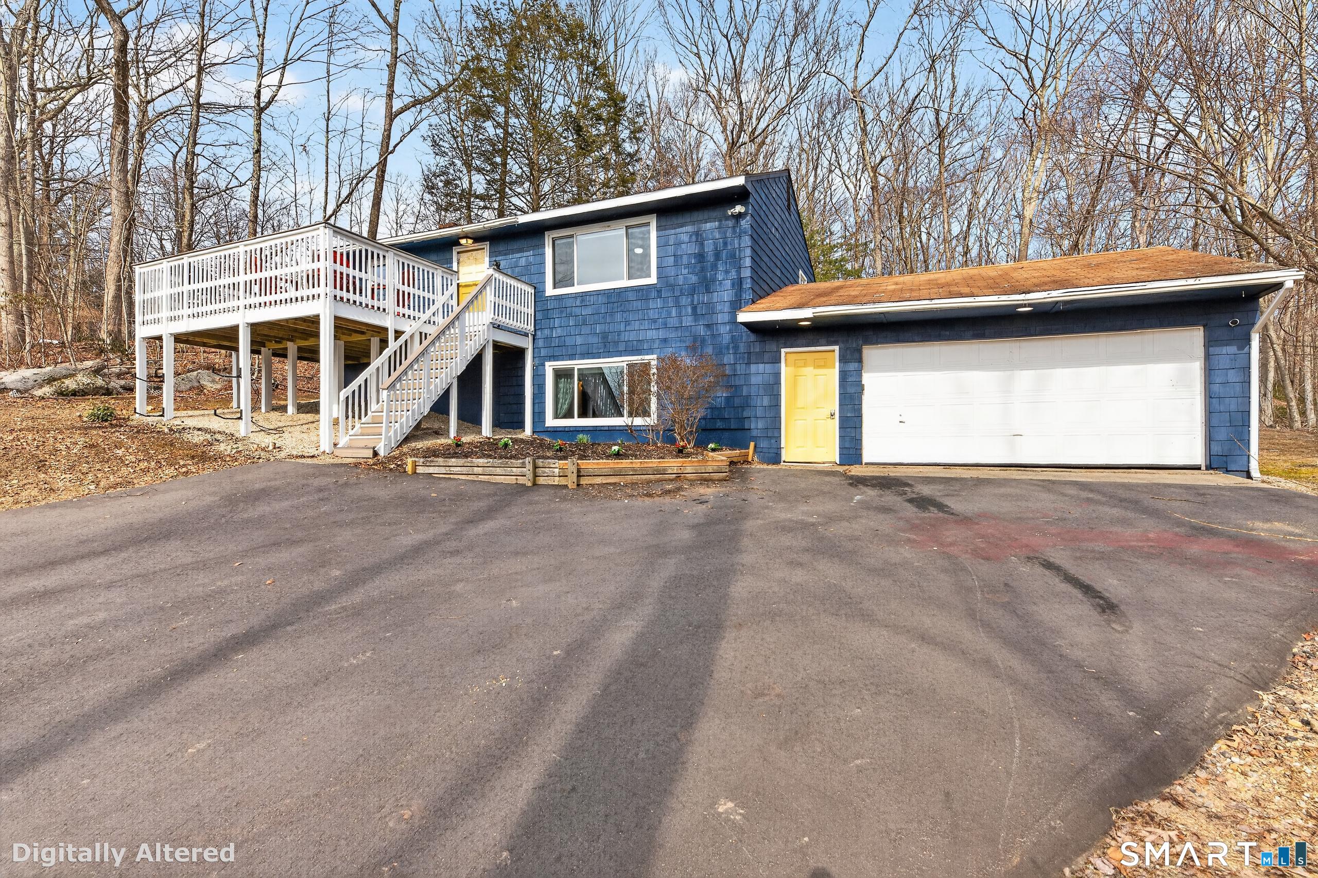 76 Lakeview Drive — photo