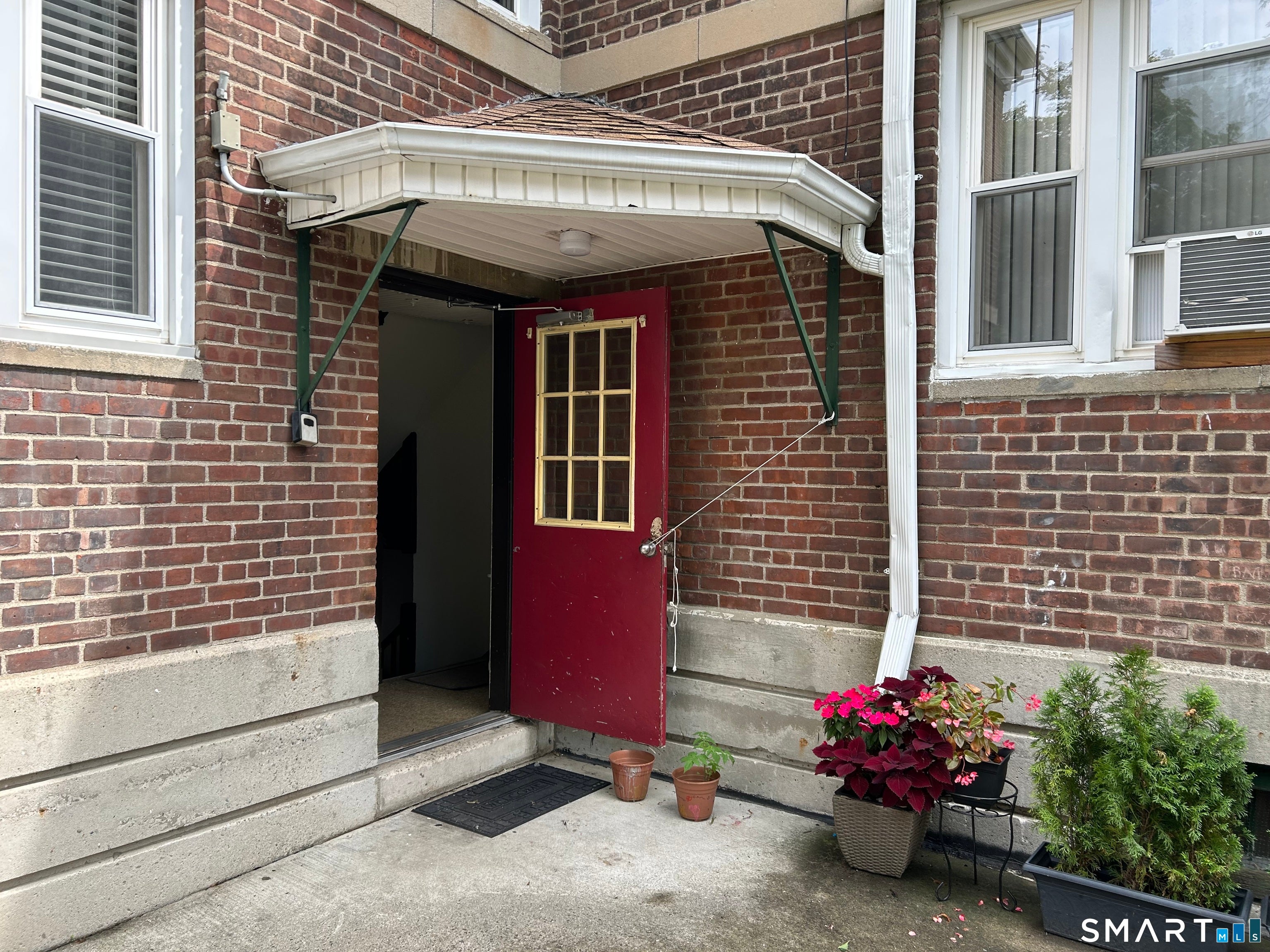 335 North Bishop Avenue 12 — photo