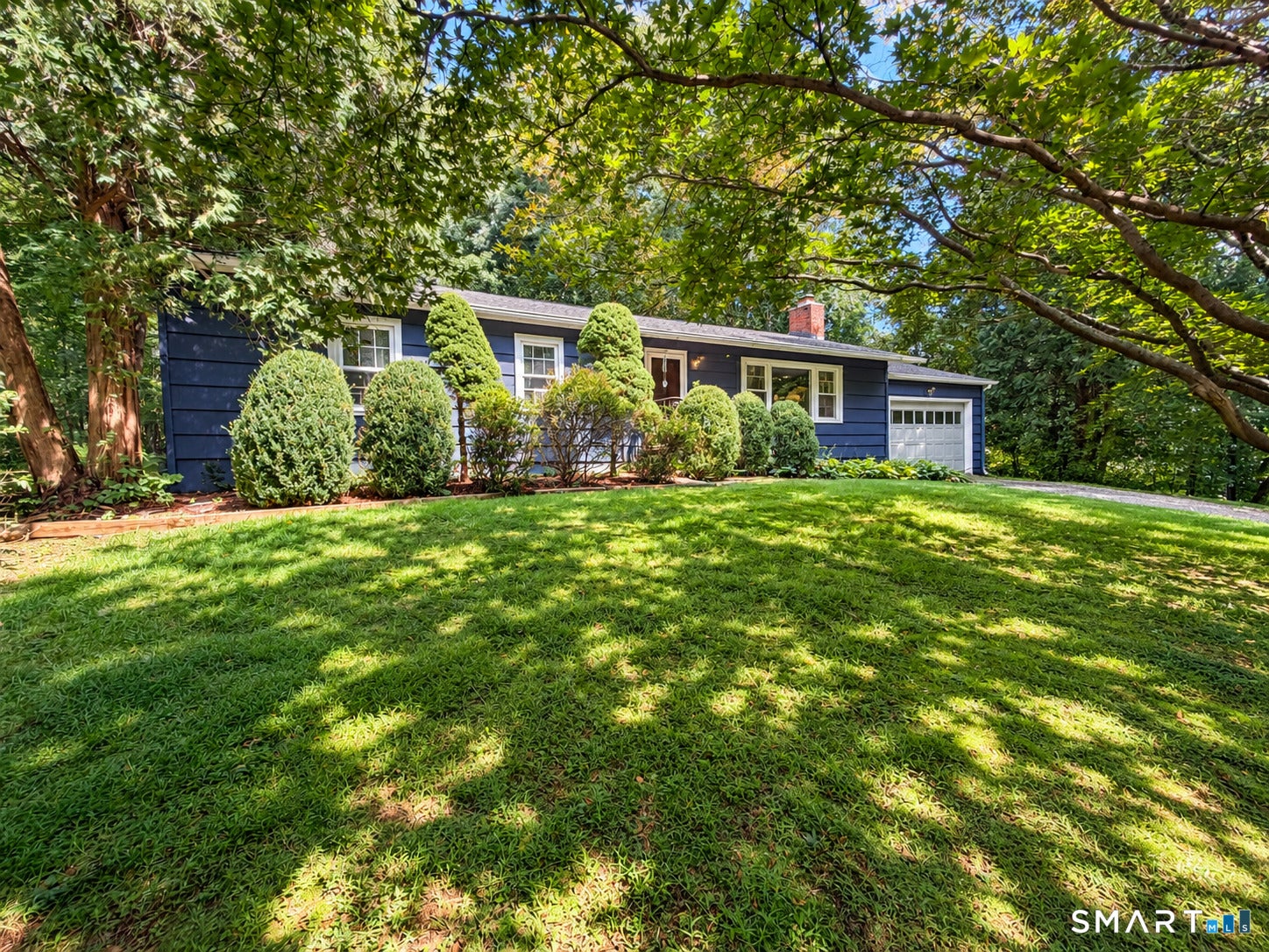 9 Joan Drive — photo